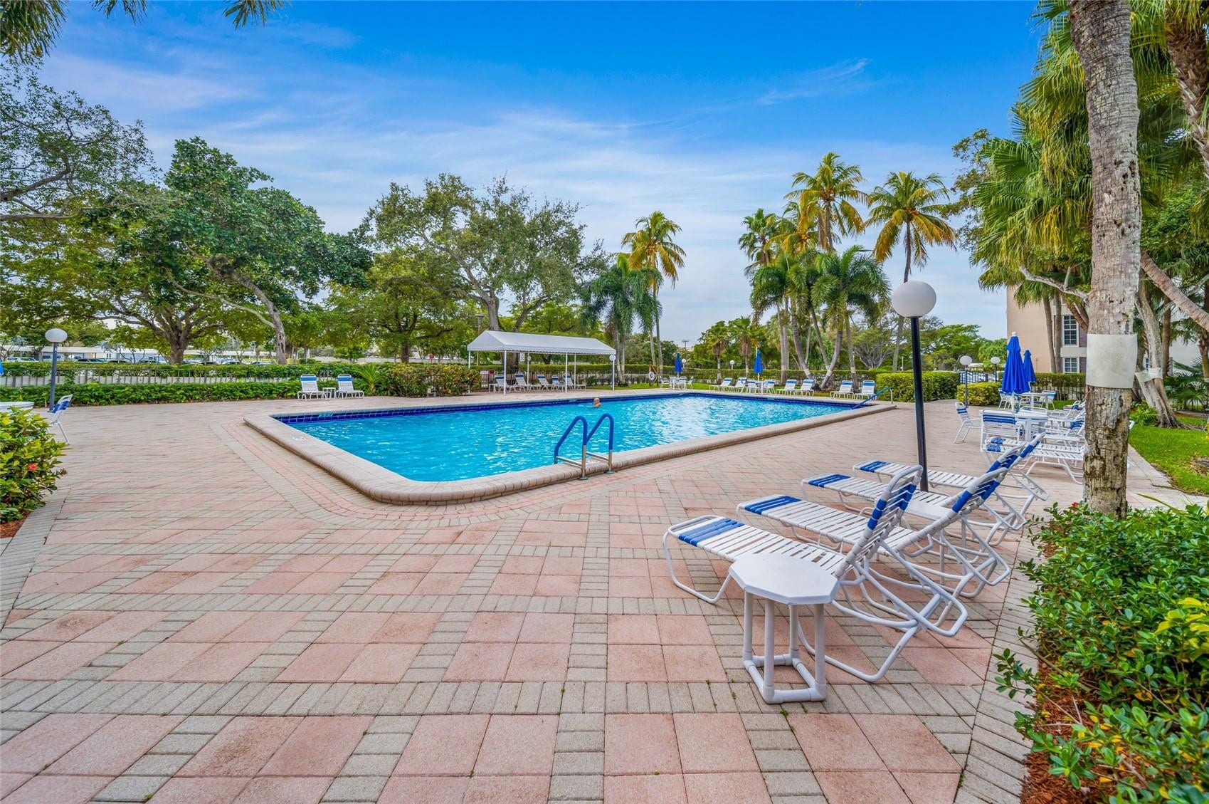 3051 S PALM AIRE Drive, #409, Pompano Beach, Pompano Beach, FL 33069 Photo 26