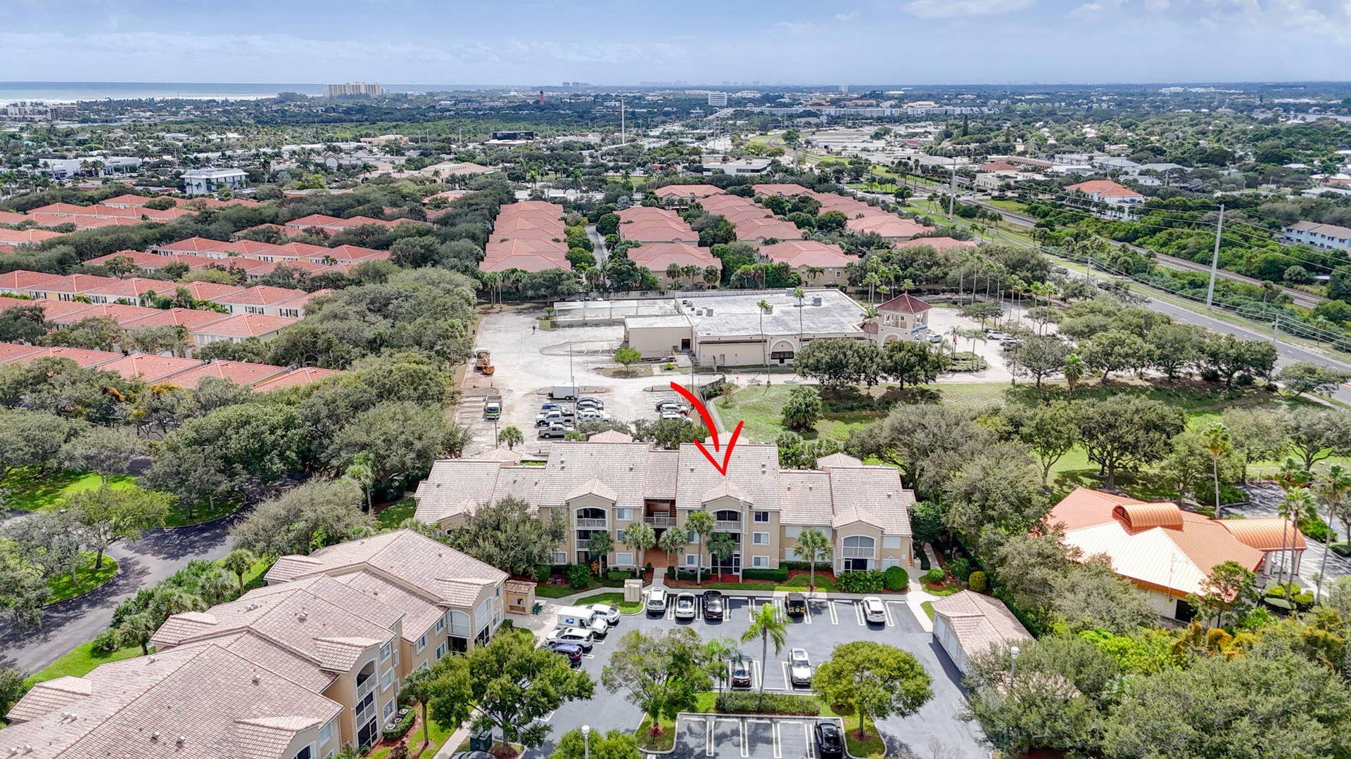 Community and Tequesta in the heart of Jupiter Inlet Area.