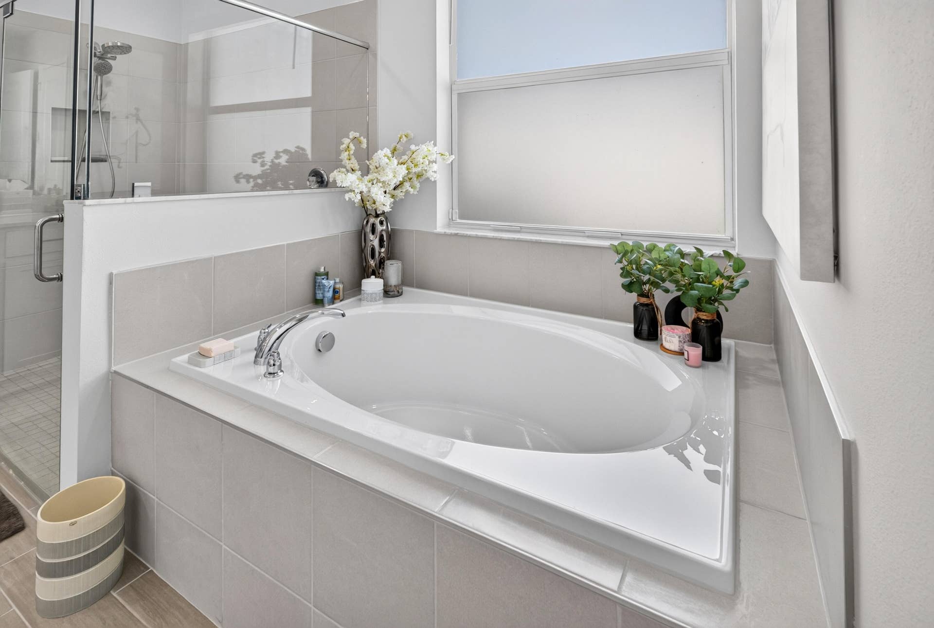 Primary bath