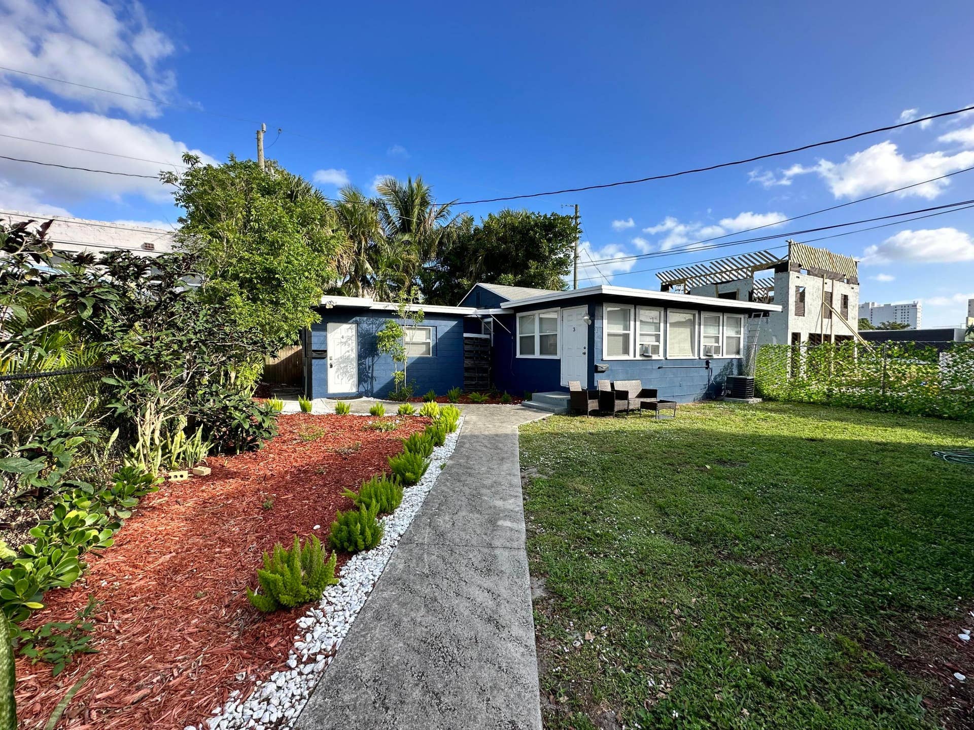 517 Kanuga Drive, #4, West Palm Beach, West Palm Beach, FL 33401 2D74E403-6CC5-4DF6-9BB2-13A40FCB63EE