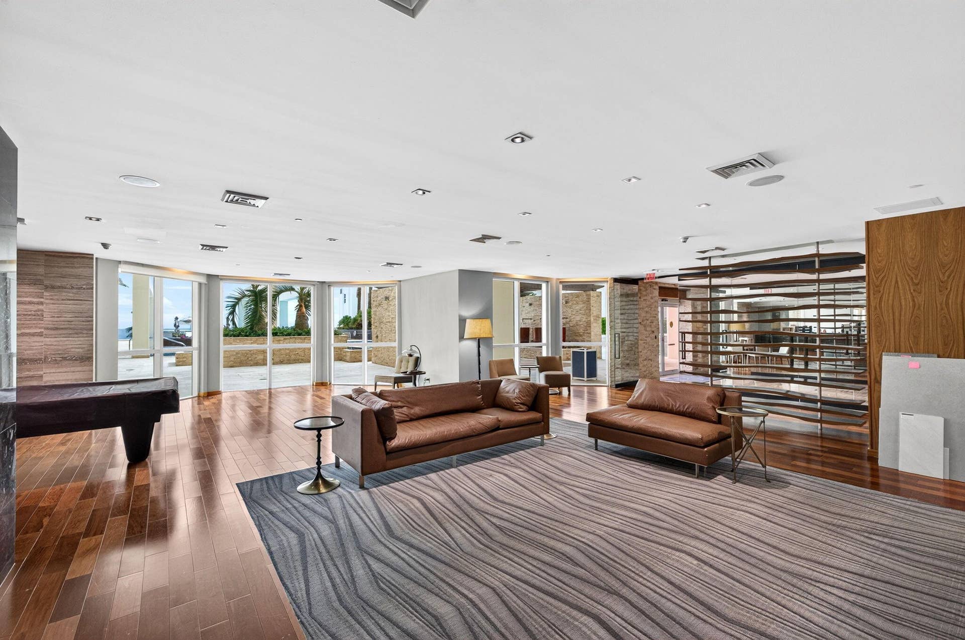 101 S FORT LAUDERDALE BEACH Boulevard, #2407, Fort Lauderdale, Fort Lauderdale, FL 33316 69-web-or-mls-699A2475