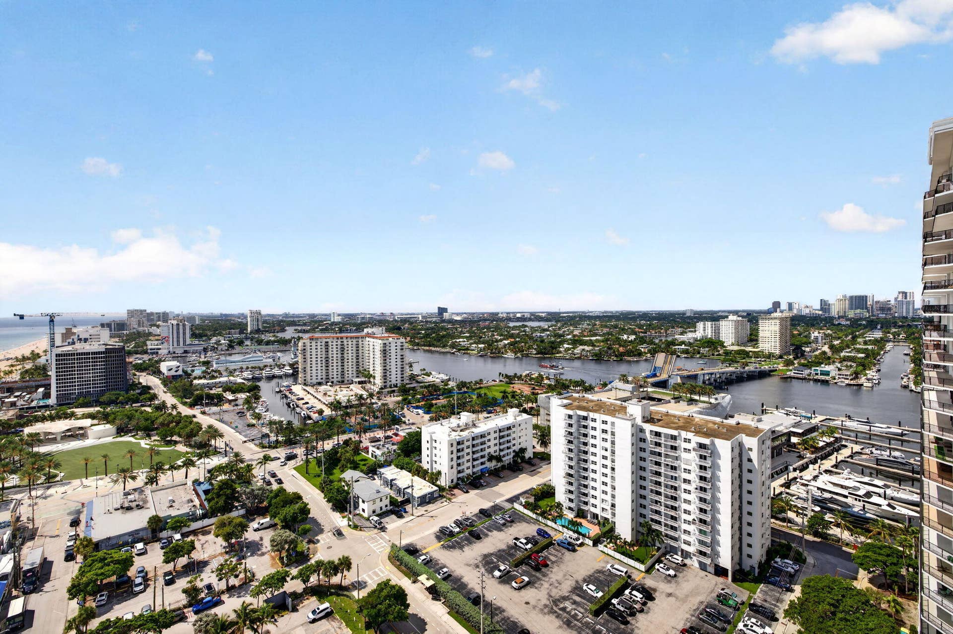 101 S FORT LAUDERDALE BEACH Boulevard, #2407, Fort Lauderdale, Fort Lauderdale, FL 33316 25-web-or-mls-699A1799