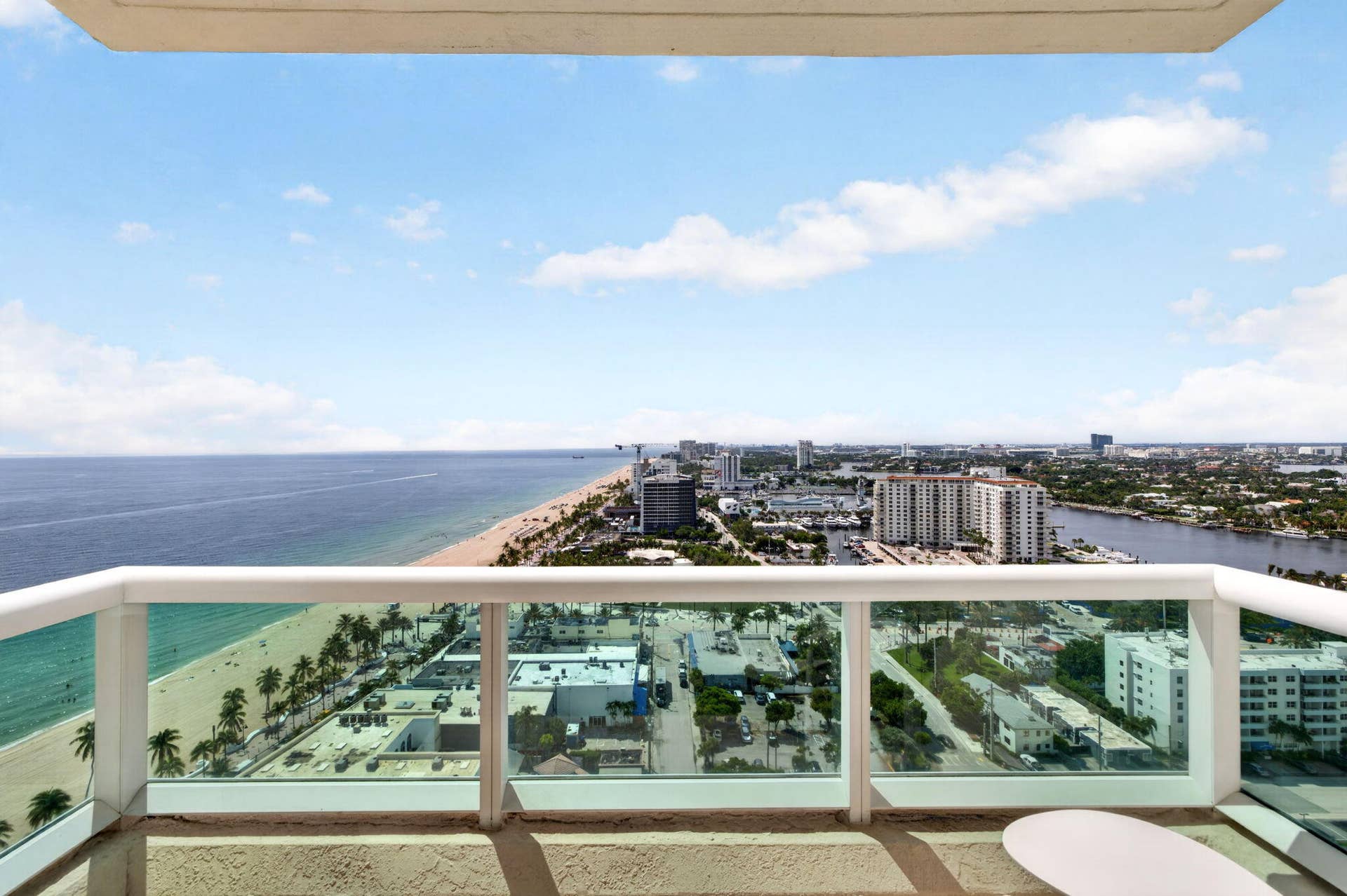 101 S FORT LAUDERDALE BEACH Boulevard, #2407, Fort Lauderdale, Fort Lauderdale, FL 33316 44-web-or-mls-699A2046