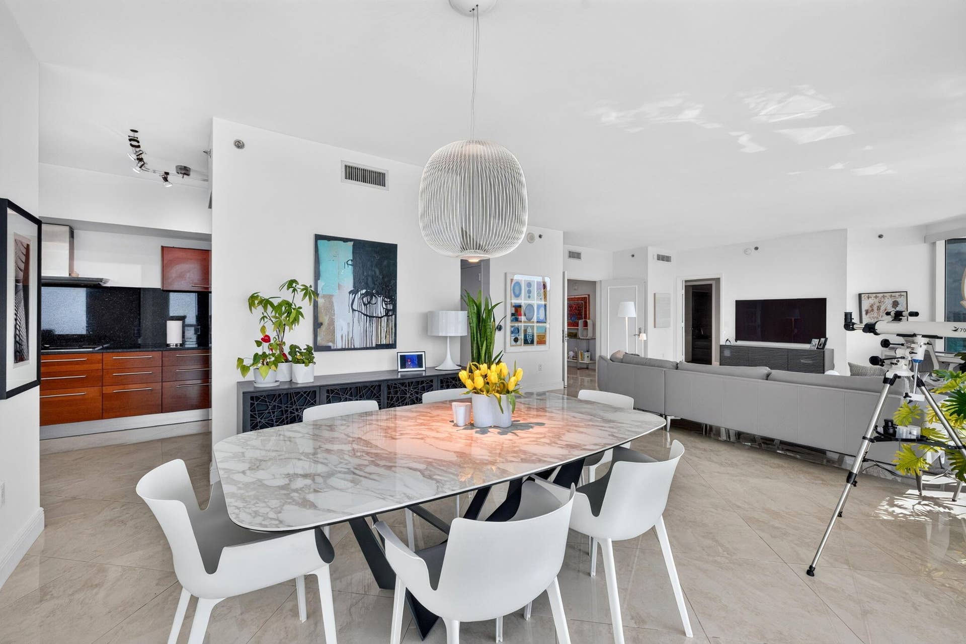 101 S FORT LAUDERDALE BEACH Boulevard, #2407, Fort Lauderdale, Fort Lauderdale, FL 33316 14-web-or-mls-699A1674