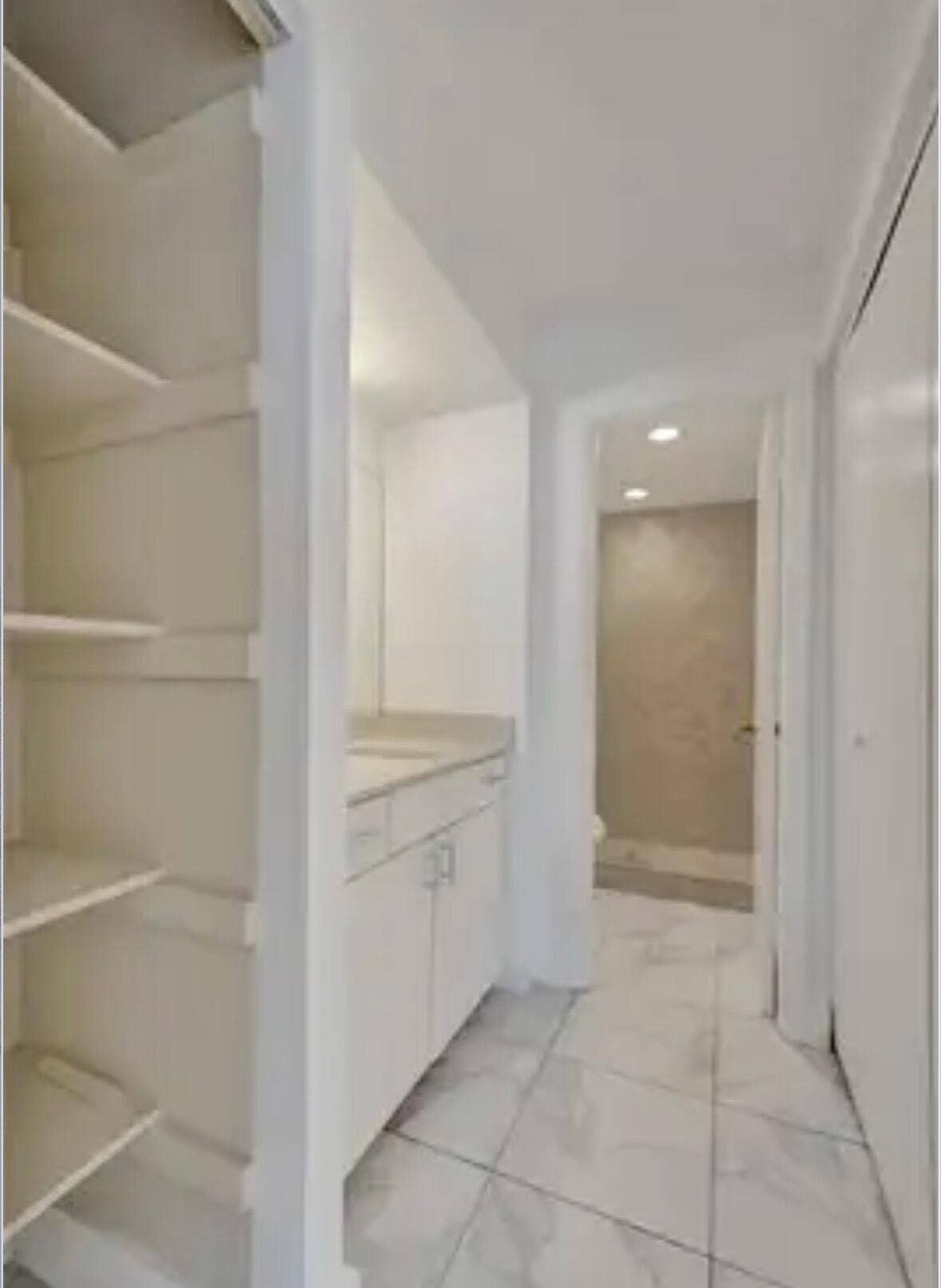 3015 N OCEAN Boulevard, #15C, Fort Lauderdale, Fort Lauderdale, FL 33308 IMG_1292