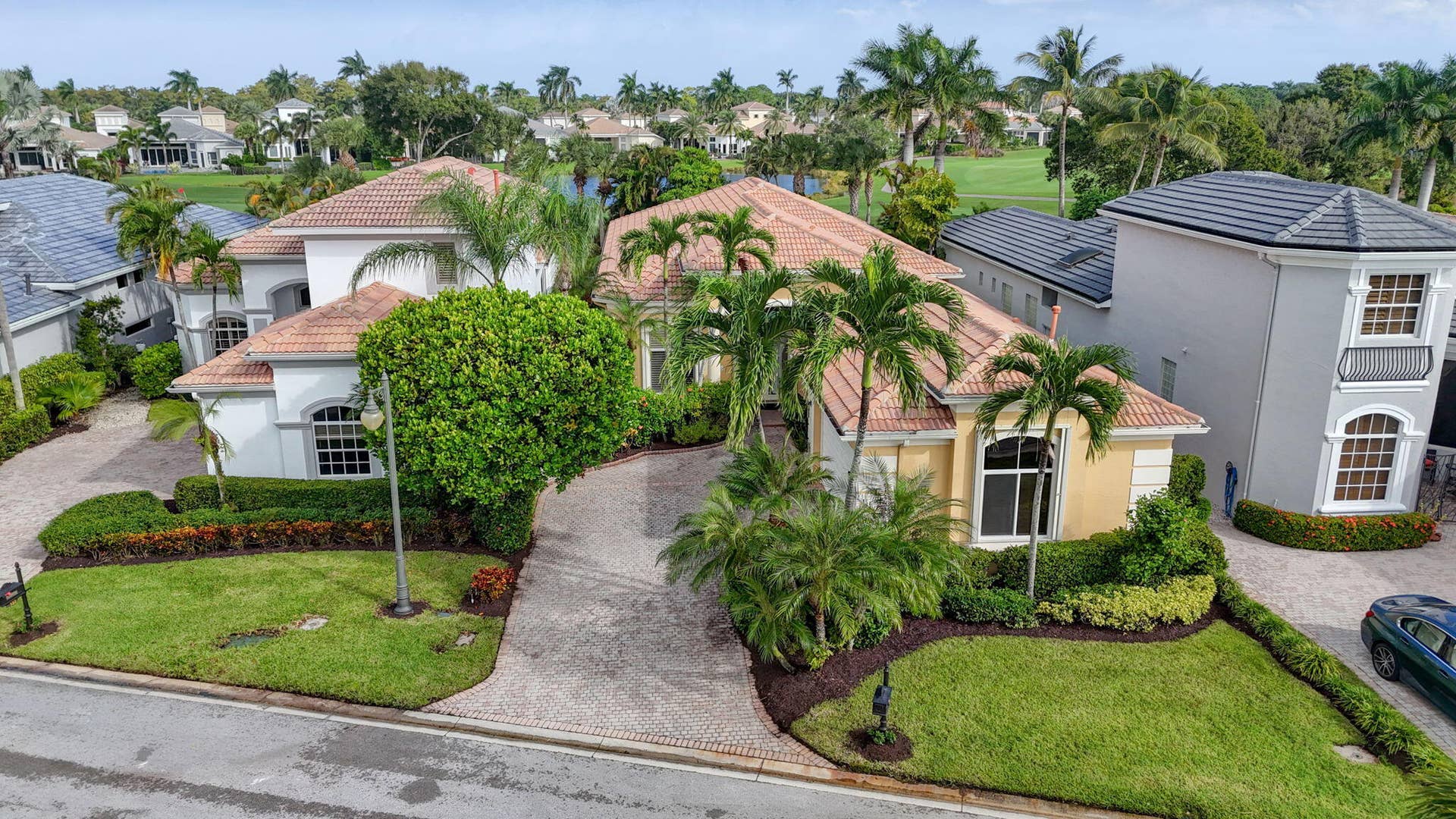 70-web-or-mls-DJI_20261027222201_0121_D-