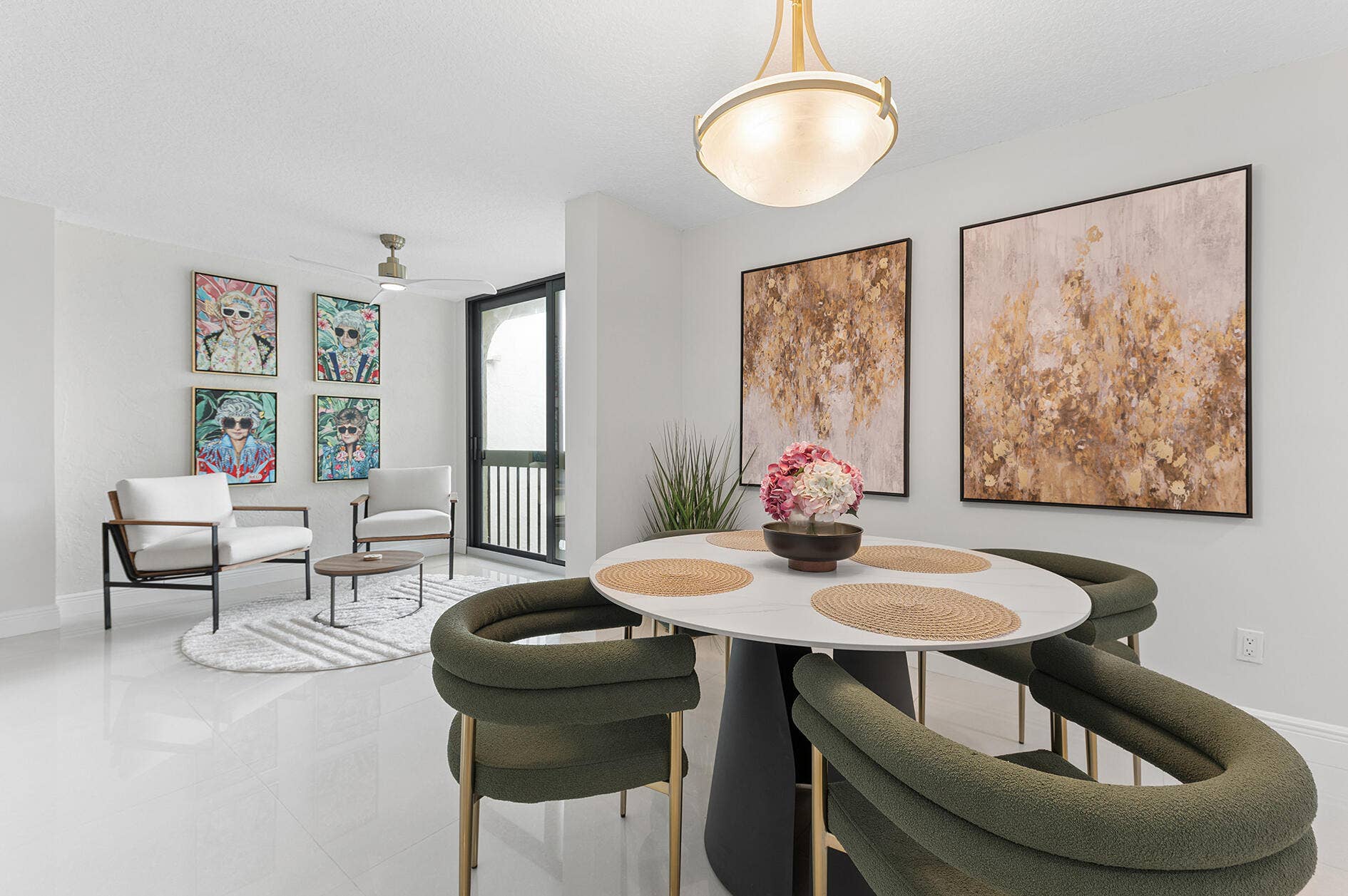 2025 LAVERS Circle, #D404, Delray Beach, FL 33444 Dining and sitting area