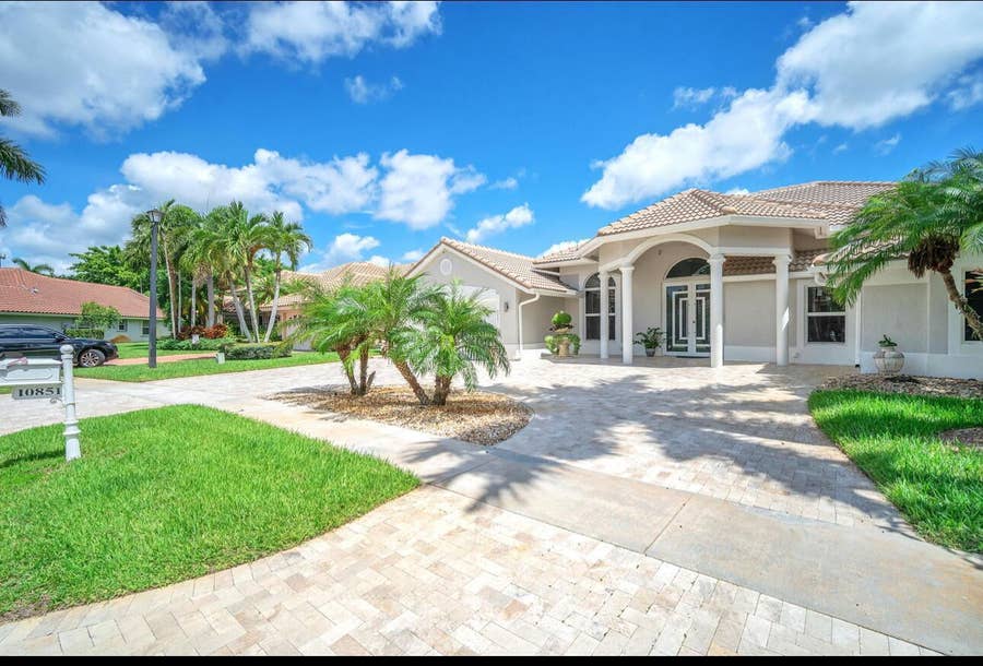 Property photo for 10851 JAPONICA Court, Boca Raton, FL