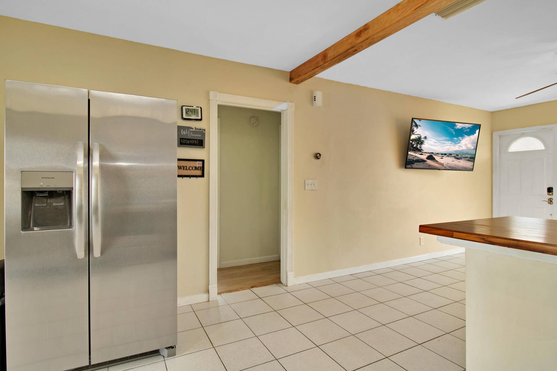 1031 SW 3RD Street, Hallandale Beach, FL 33009 IMG_2937