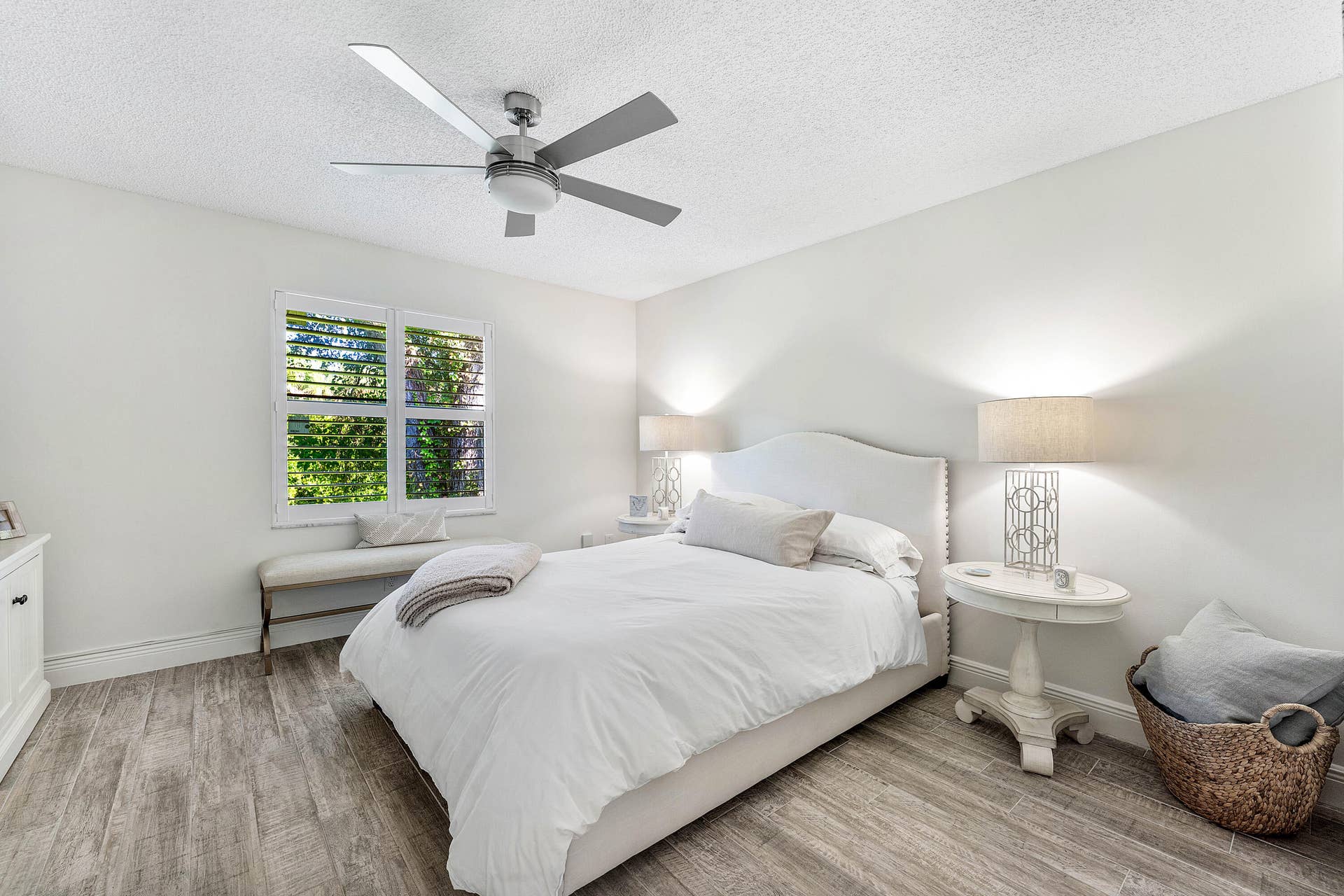 1401 Sabal Ridge Circle, #F, Palm Beach Gardens, FL 33418 019-1401SabalRidgeCircle-F-PalmBeachGard