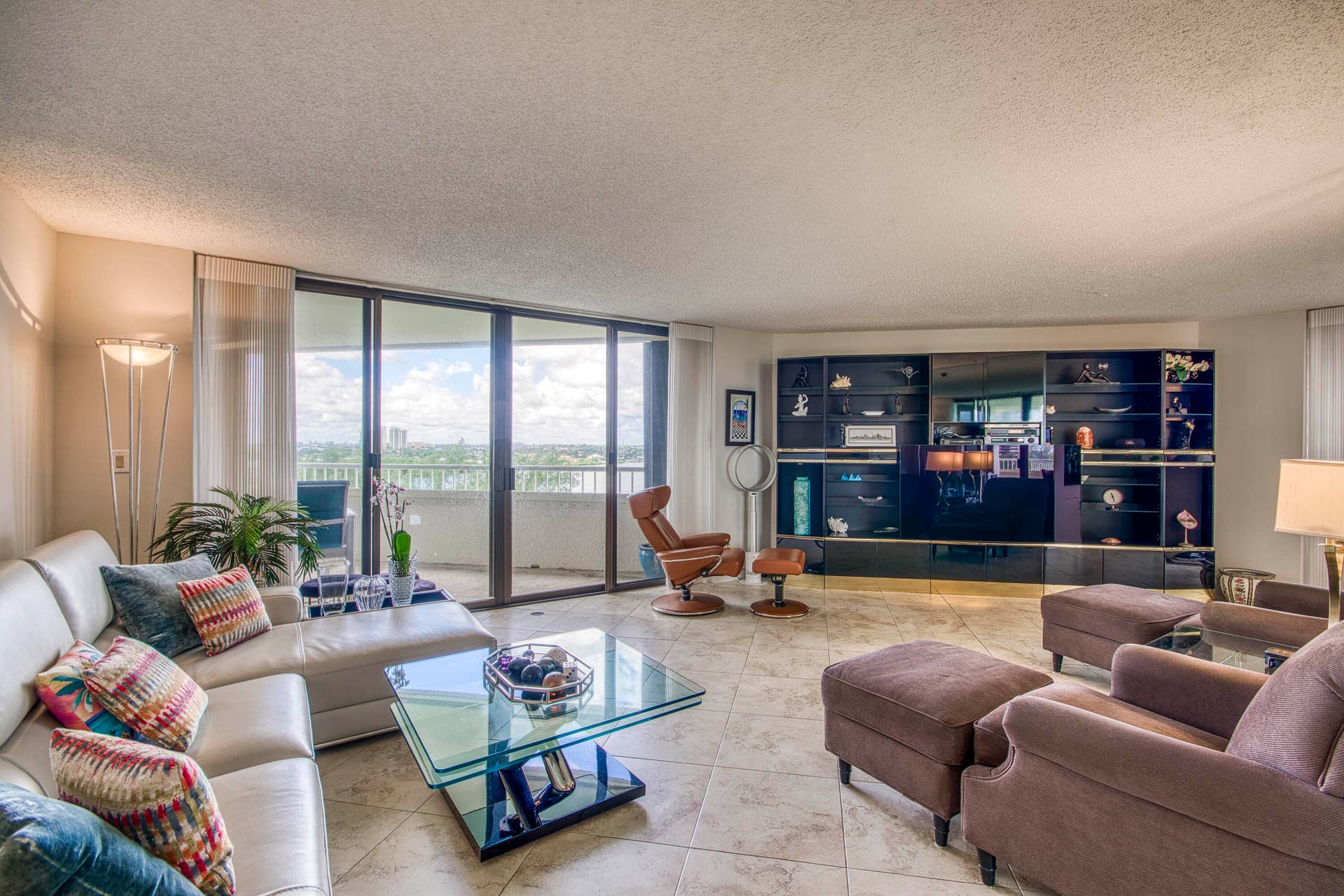5070 N Ocean Drive, #5C, Singer Island, FL 33404 _IMG0321_HDR