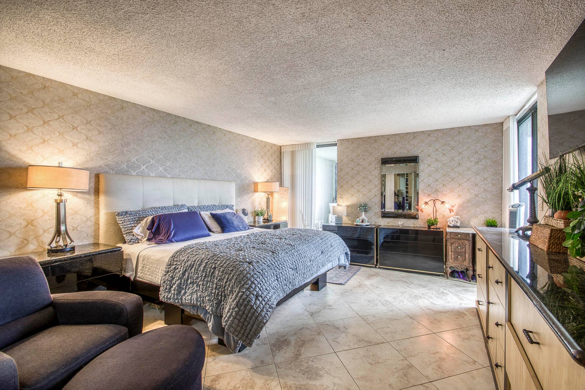 5070 N Ocean Drive, #5C, Singer Island, FL 33404 _IMG0291_HDR
