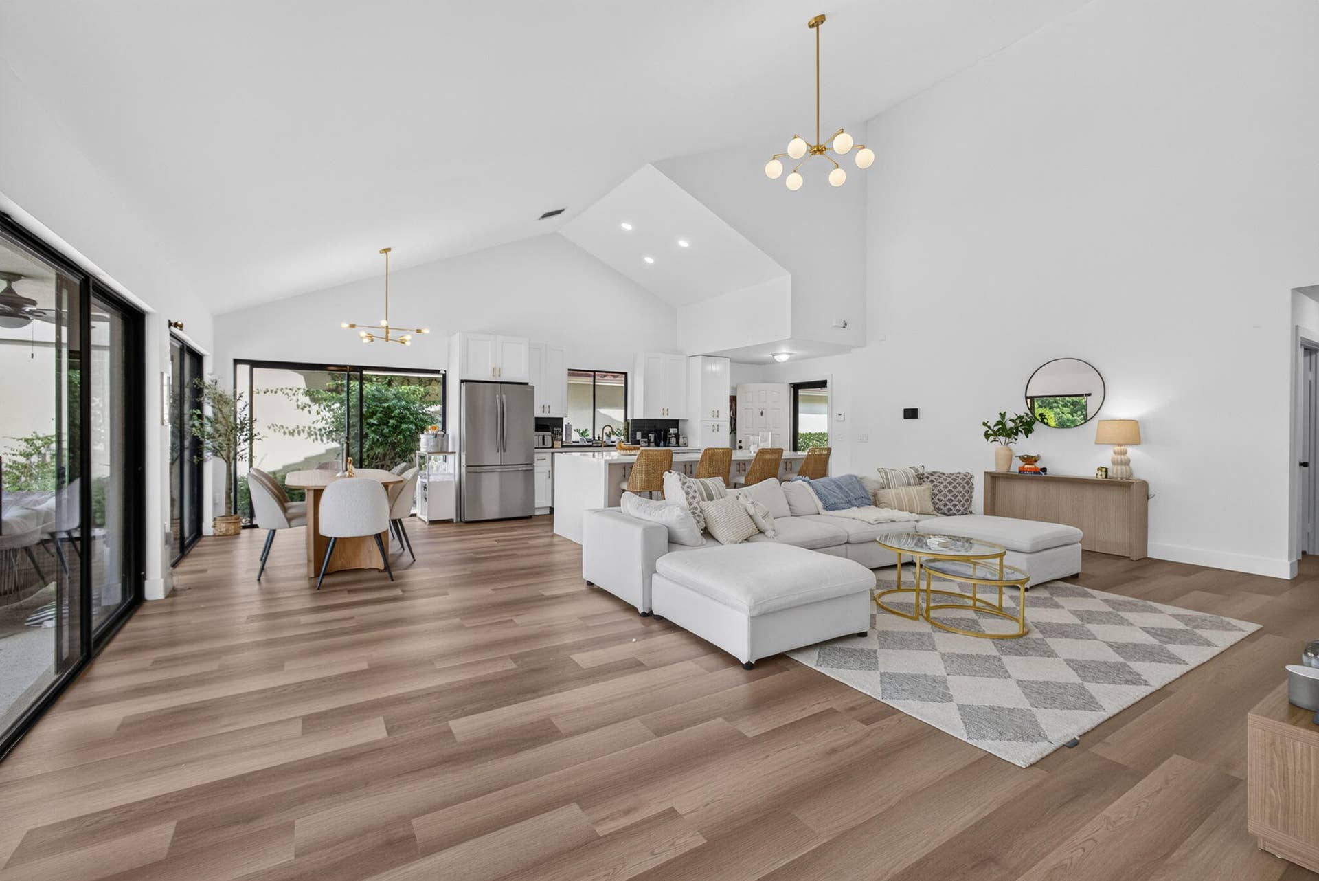 2765 HAWTHORNE Lane, West Palm Beach, FL 33409 23