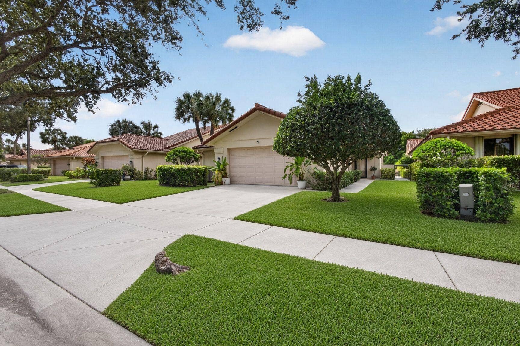 2765 HAWTHORNE Lane, West Palm Beach, FL 33409 7