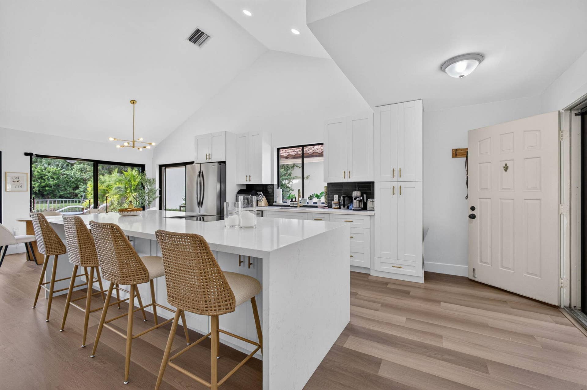 2765 HAWTHORNE Lane, West Palm Beach, FL 33409 11
