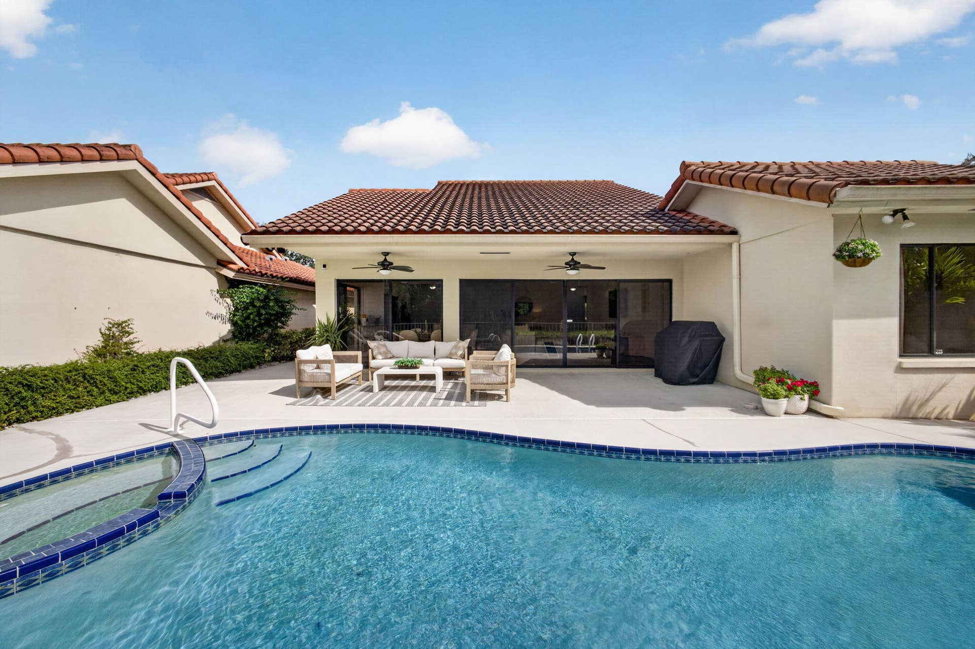 2765 HAWTHORNE Lane, West Palm Beach, FL 33409 57