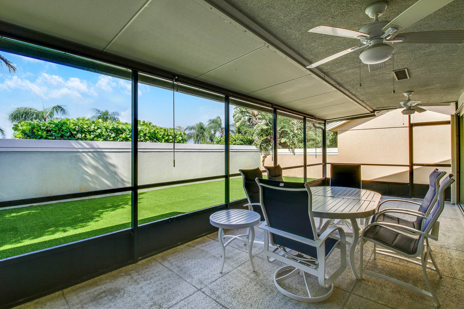 218 RIDGE RD