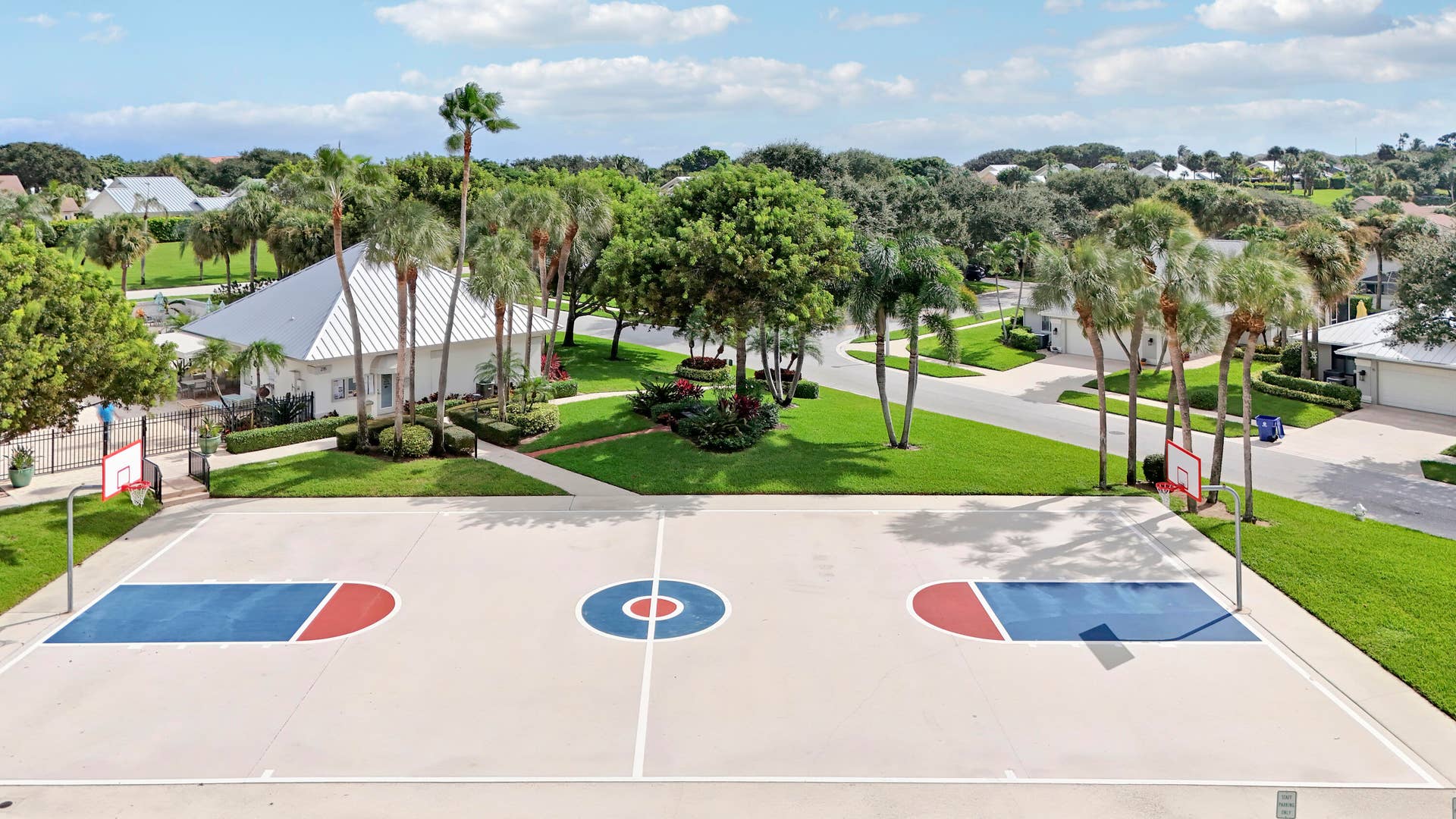 Bluffs Basketball Courts