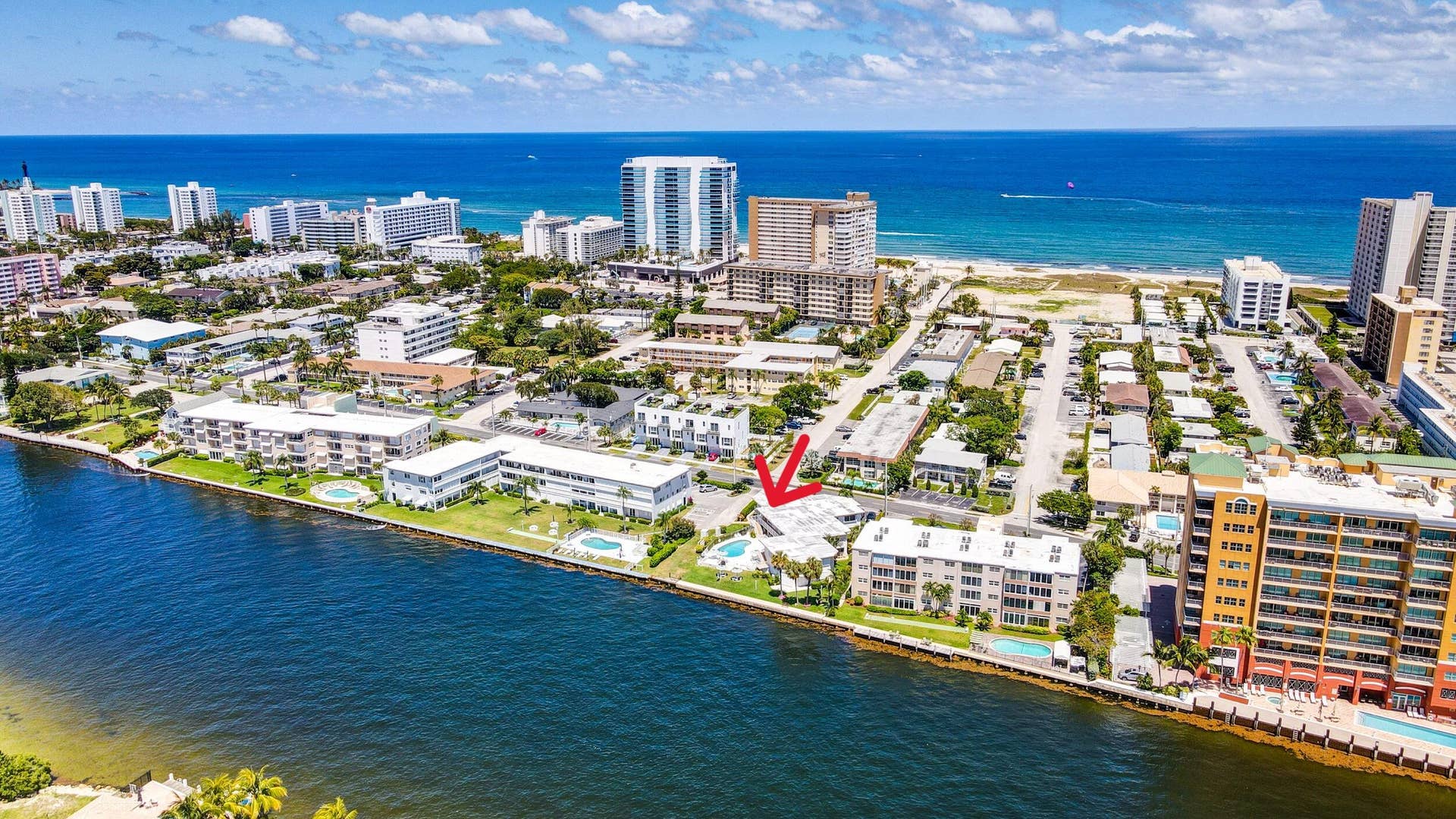 999 N RIVERSIDE Drive, #3, Pompano Beach, FL 33062 07_dji_0036_37_38_39_40arrow