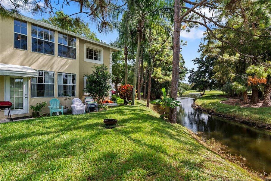 Property photo for 1805 PALM BEACH TRACE Drive, Royal Palm Beach, FL