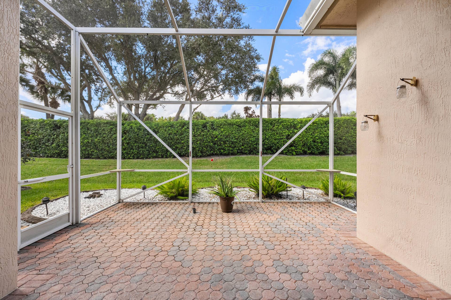 8840 Via Tuscany Drive, Boynton Beach, FL 33472 Patio