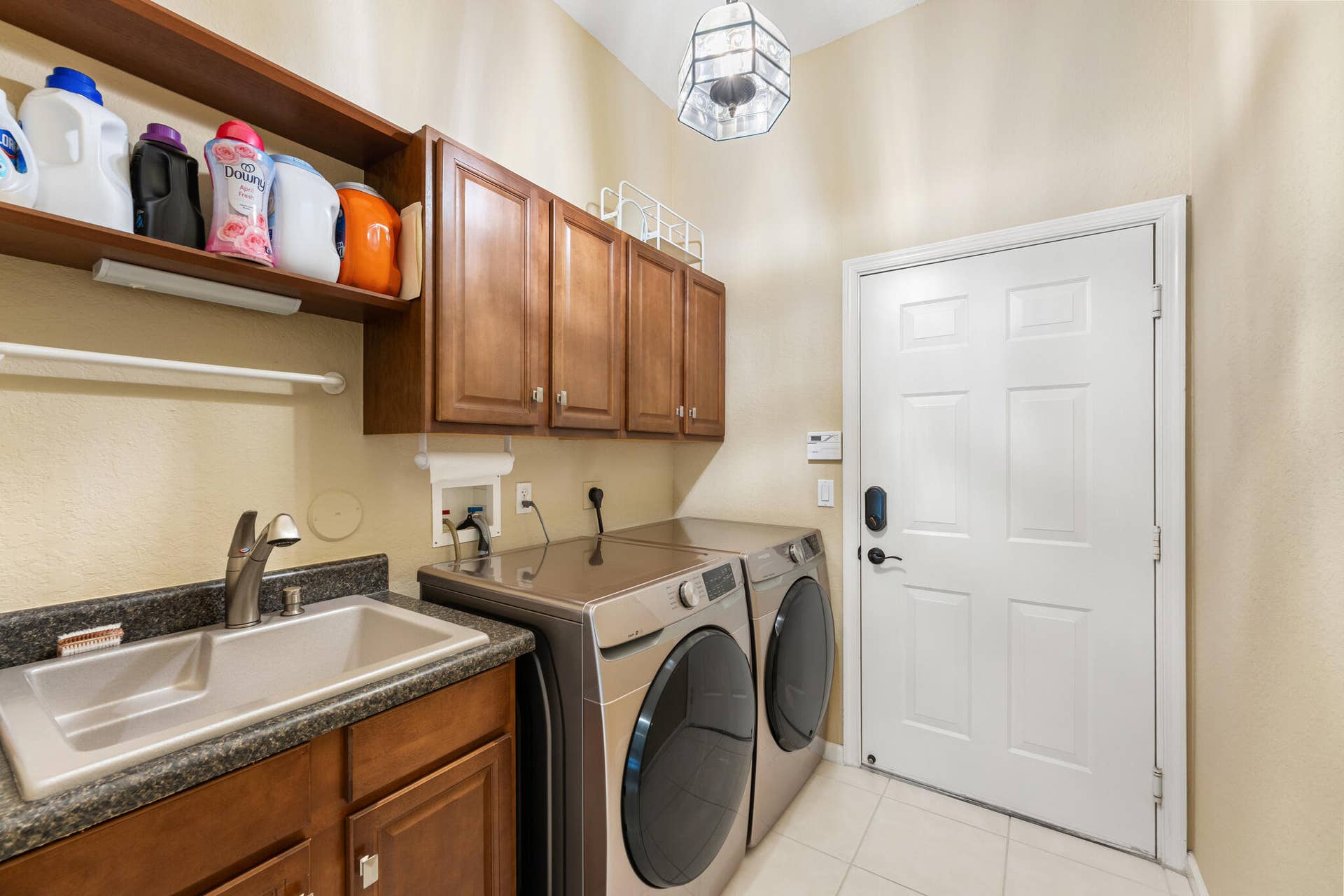 8840 Via Tuscany Drive, Boynton Beach, FL 33472 Laundry Room