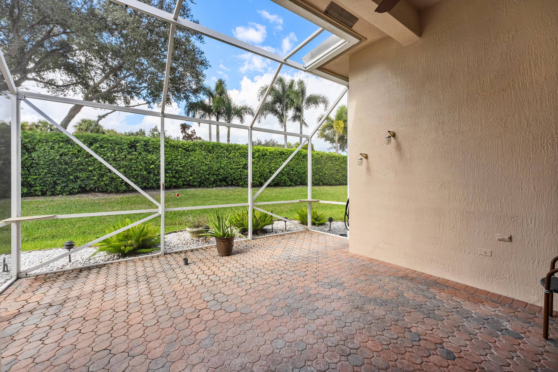 8840 Via Tuscany Drive, Boynton Beach, FL 33472 Patio