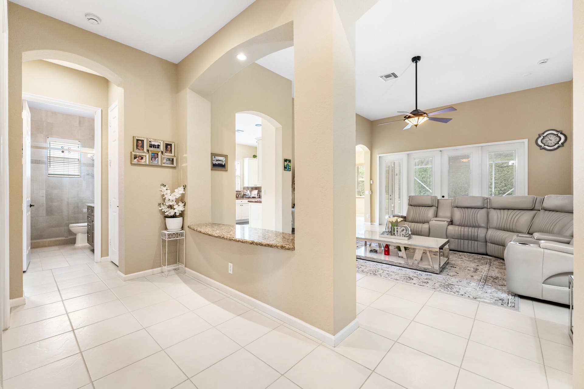 8840 Via Tuscany Drive, Boynton Beach, FL 33472 Foyer