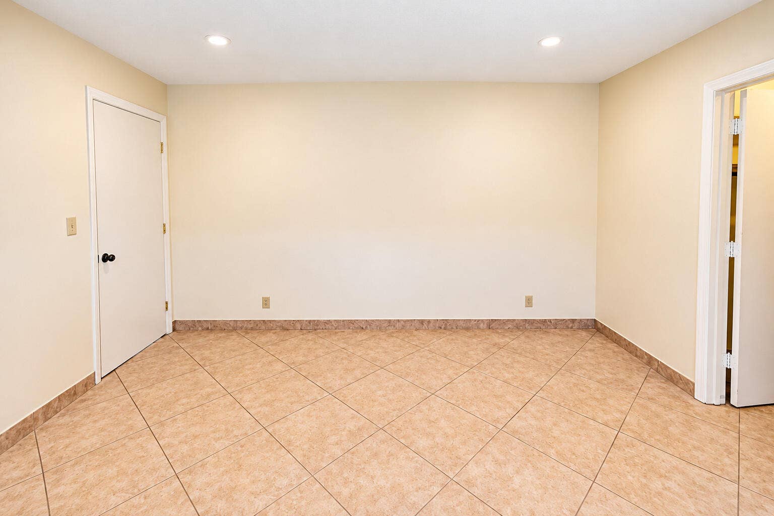 230 SE 1st Street, #2, Deerfield Beach, FL 33441 MLS_Ready_Room_Photo