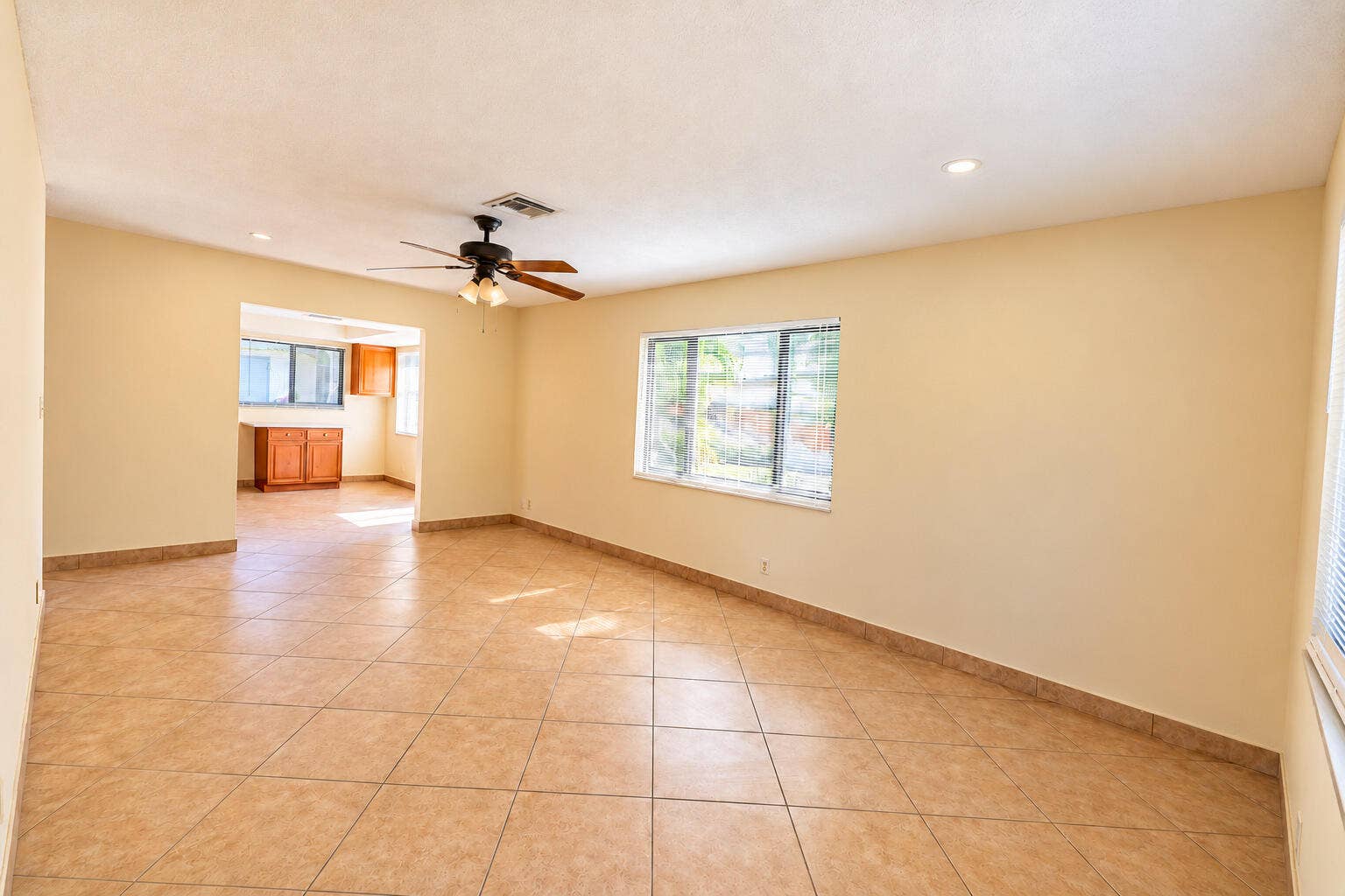 230 SE 1st Street, #2, Deerfield Beach, FL 33441 CEO_FILMZZZ_Living_Room_MLS