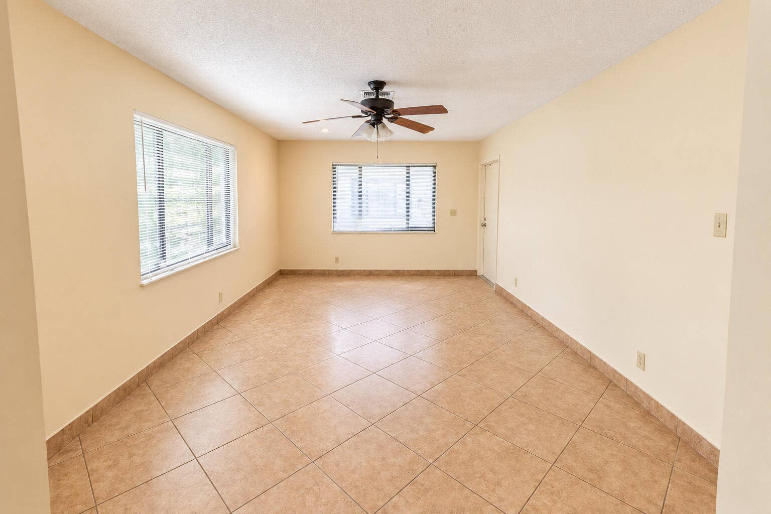 230 SE 1st Street, #2, Deerfield Beach, FL 33441 CEO_FILMZZZ_Living_Room_MLS-3