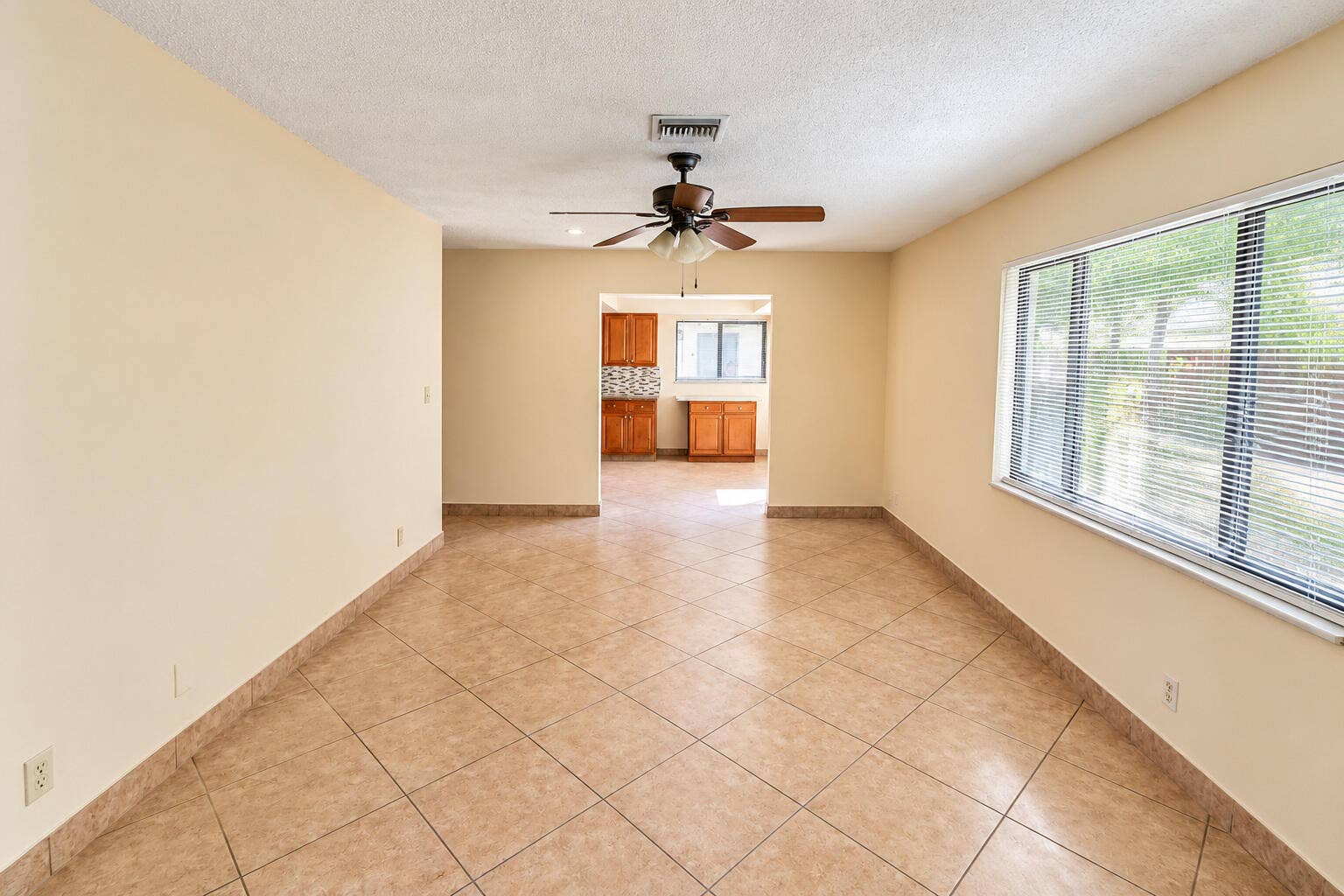 230 SE 1st Street, #2, Deerfield Beach, FL 33441 CEO_FILMZZZ_Living_Room_MLS-2
