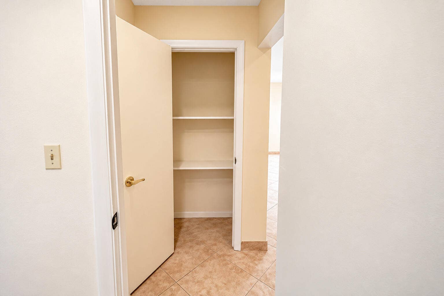 230 SE 1st Street, #2, Deerfield Beach, FL 33441 MLS_Ready_Pantry_Photo