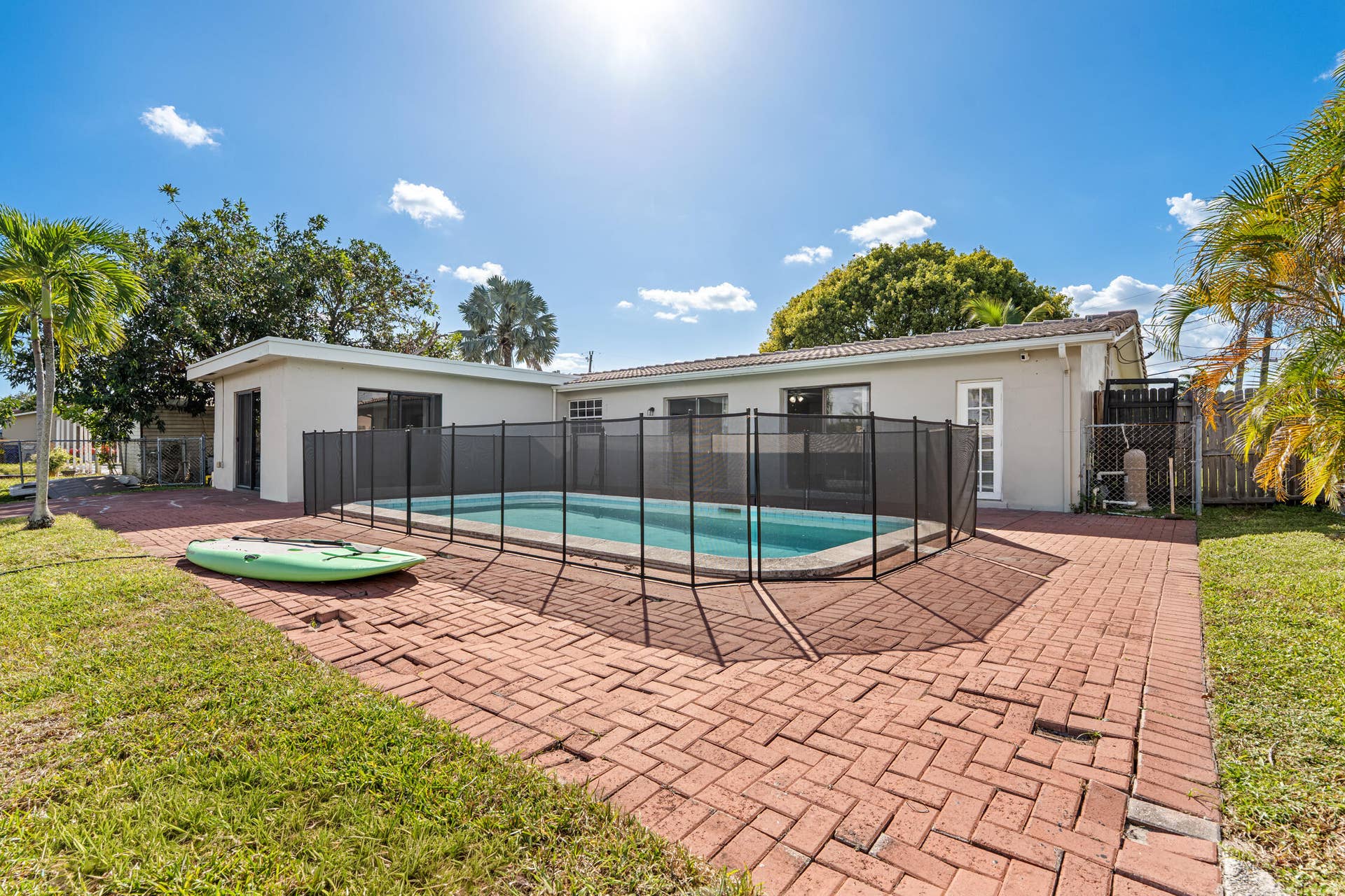 1700 SW 5TH Avenue, Pompano Beach, FL 33060 DSC06998-Duplicate