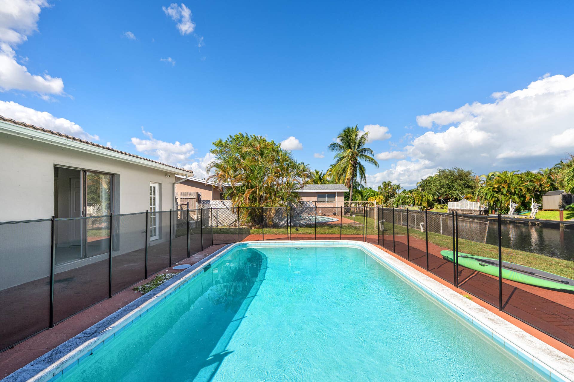 1700 SW 5TH Avenue, Pompano Beach, FL 33060 DSC07005