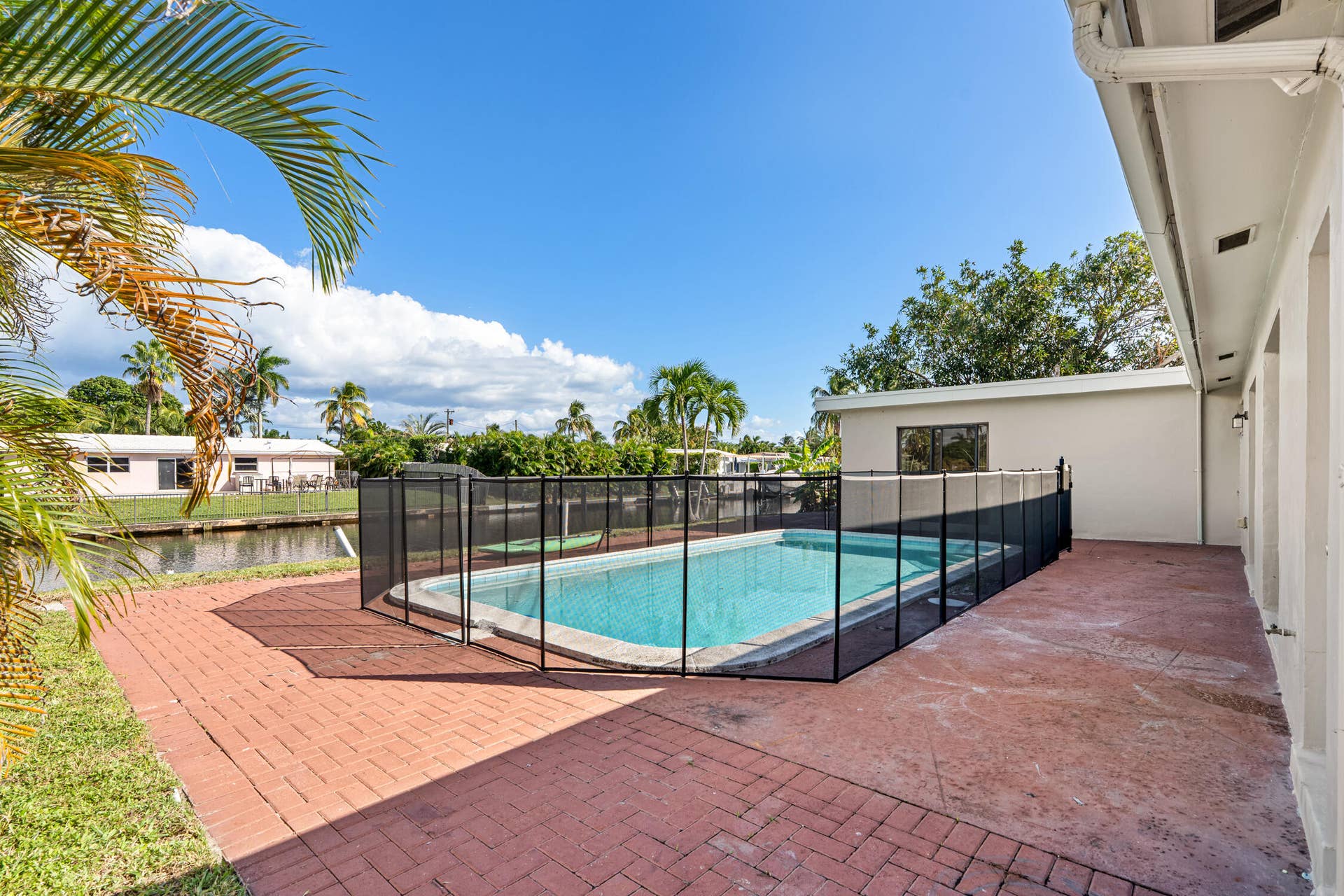 1700 SW 5TH Avenue, Pompano Beach, FL 33060 DSC06995