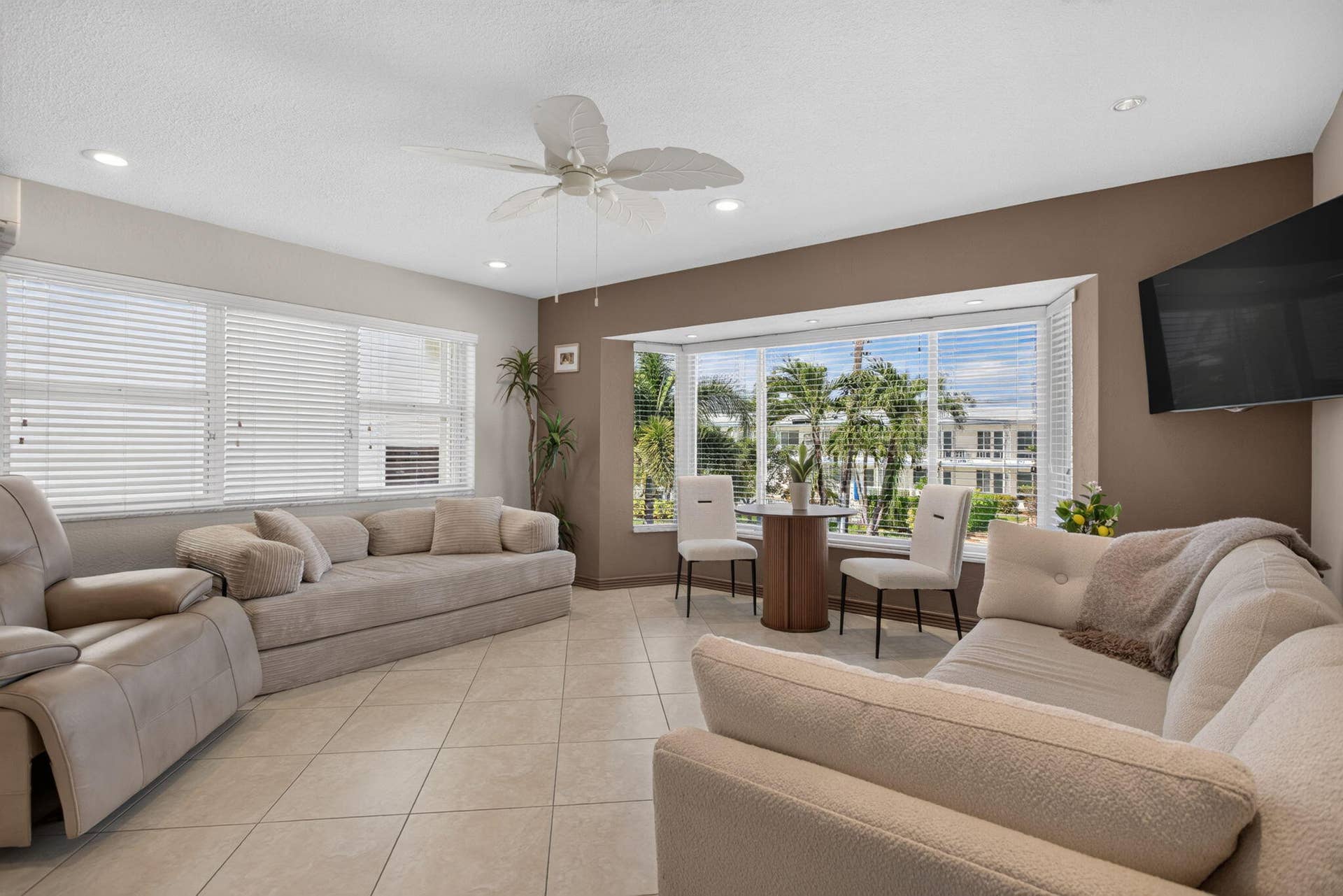 3216 SE 12TH Street, #28, Pompano Beach, Pompano Beach, FL 33062 9-web-or-mls-3216 28-1