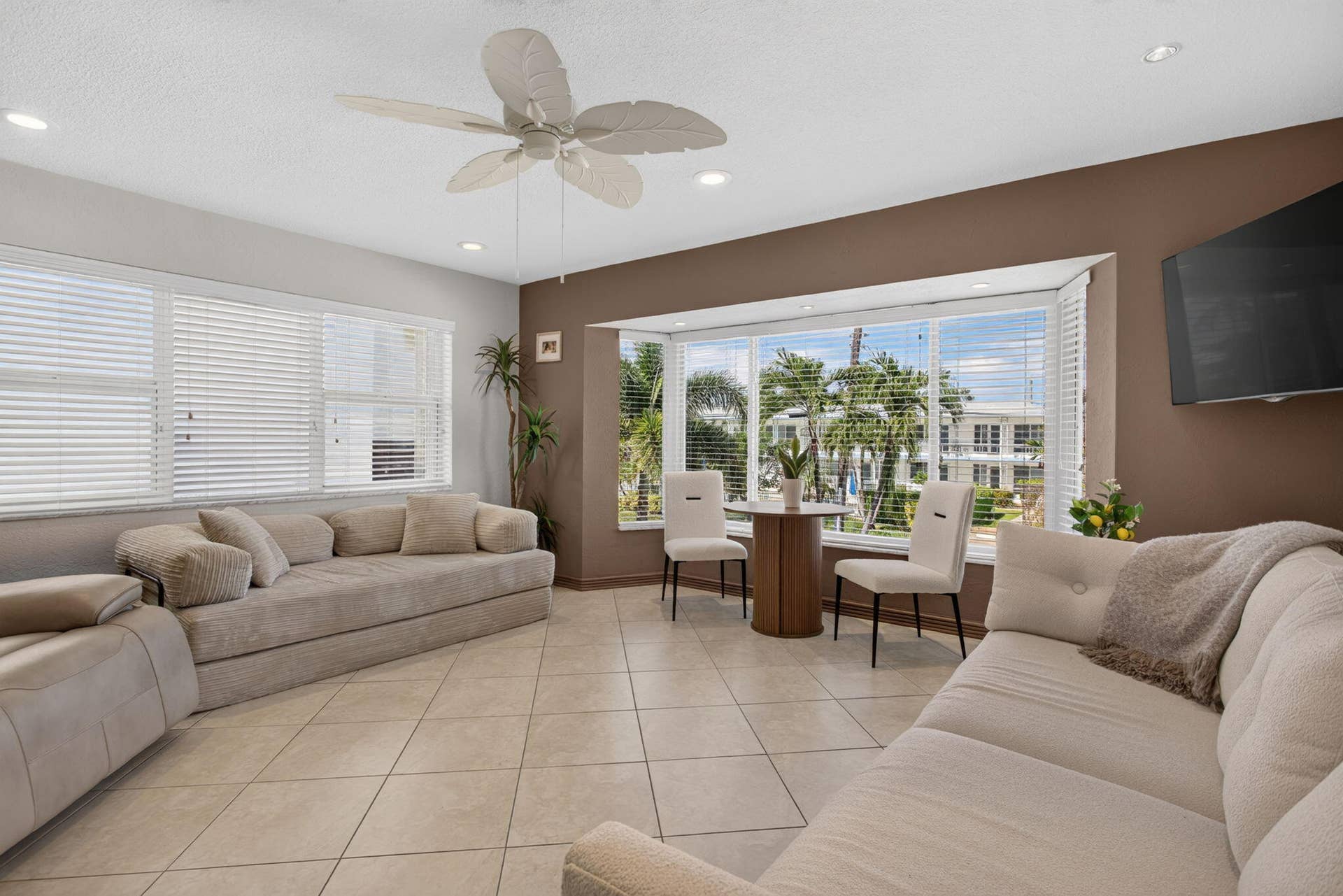 3216 SE 12TH Street, #28, Pompano Beach, Pompano Beach, FL 33062 11-web-or-mls-3216 28-3