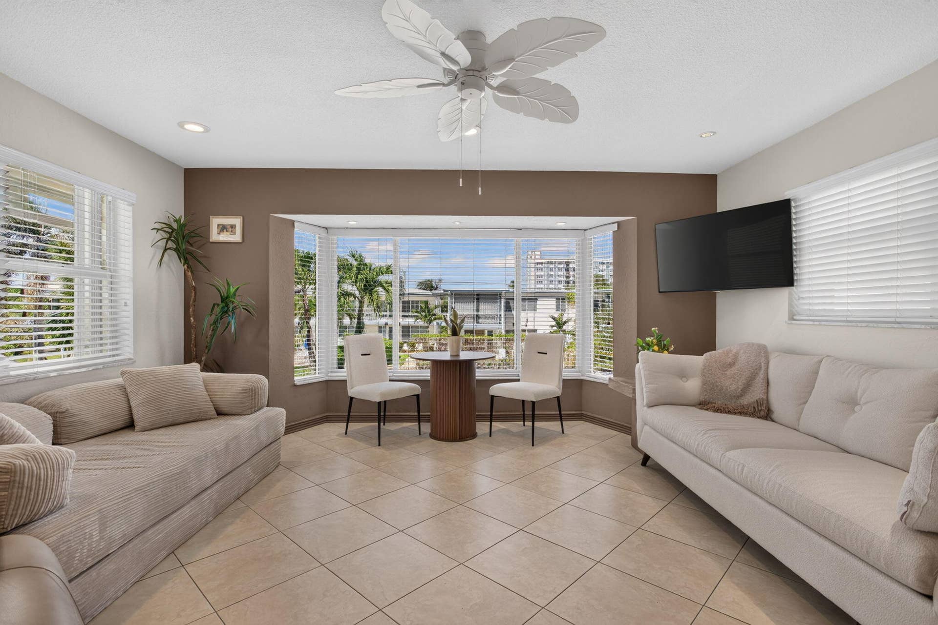3216 SE 12TH Street, #28, Pompano Beach, Pompano Beach, FL 33062 10-web-or-mls-3216 28-2