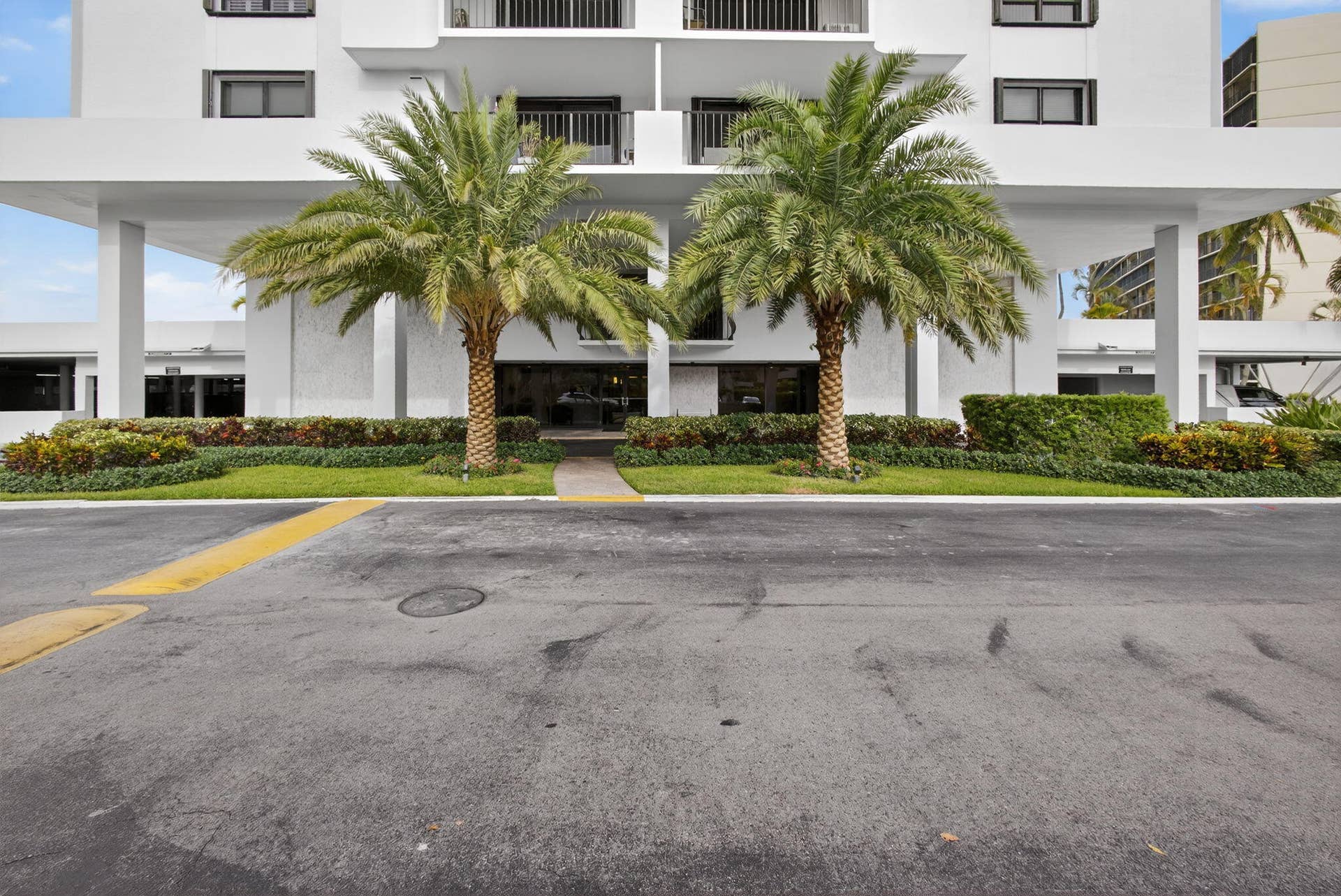 1200 Marine Way, #805, North Palm Beach, FL 33408 61-web-or-mls-062_5D1A4533
