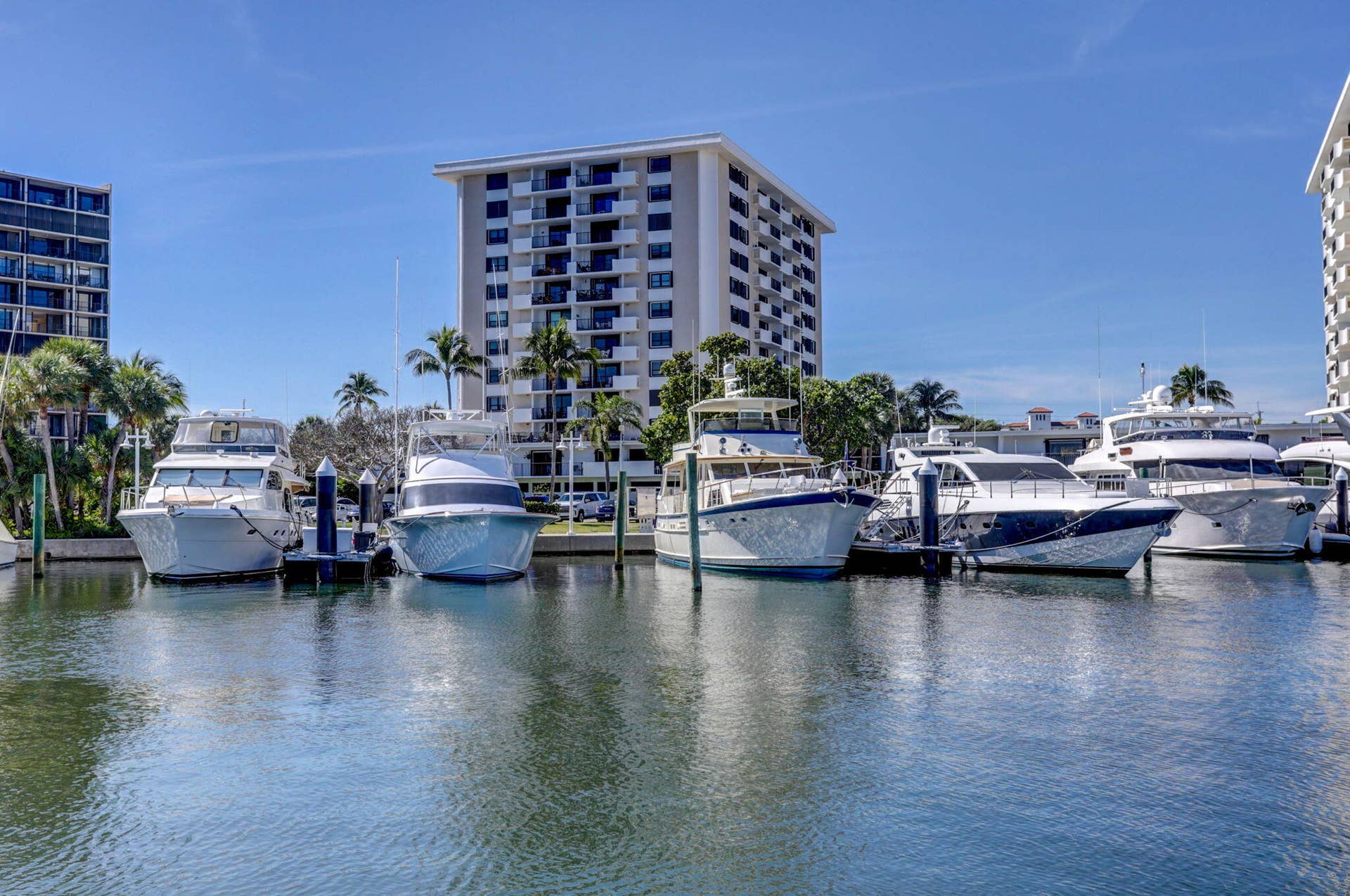 1200 Marine Way, #805, North Palm Beach, FL 33408 72-web-or-mls-05_img_1441_2_3_4_5