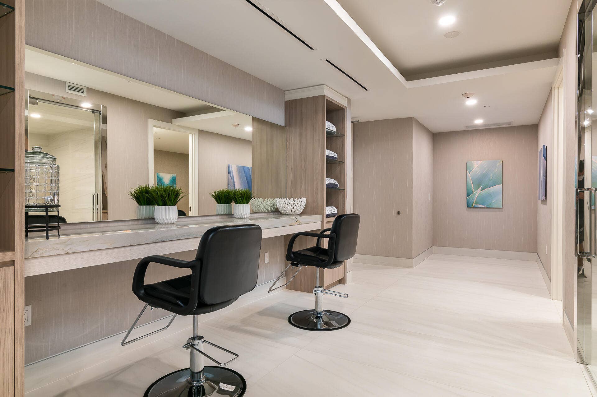 155 E Boca Raton Road, #418, Boca Raton, FL 33432 17 Spa