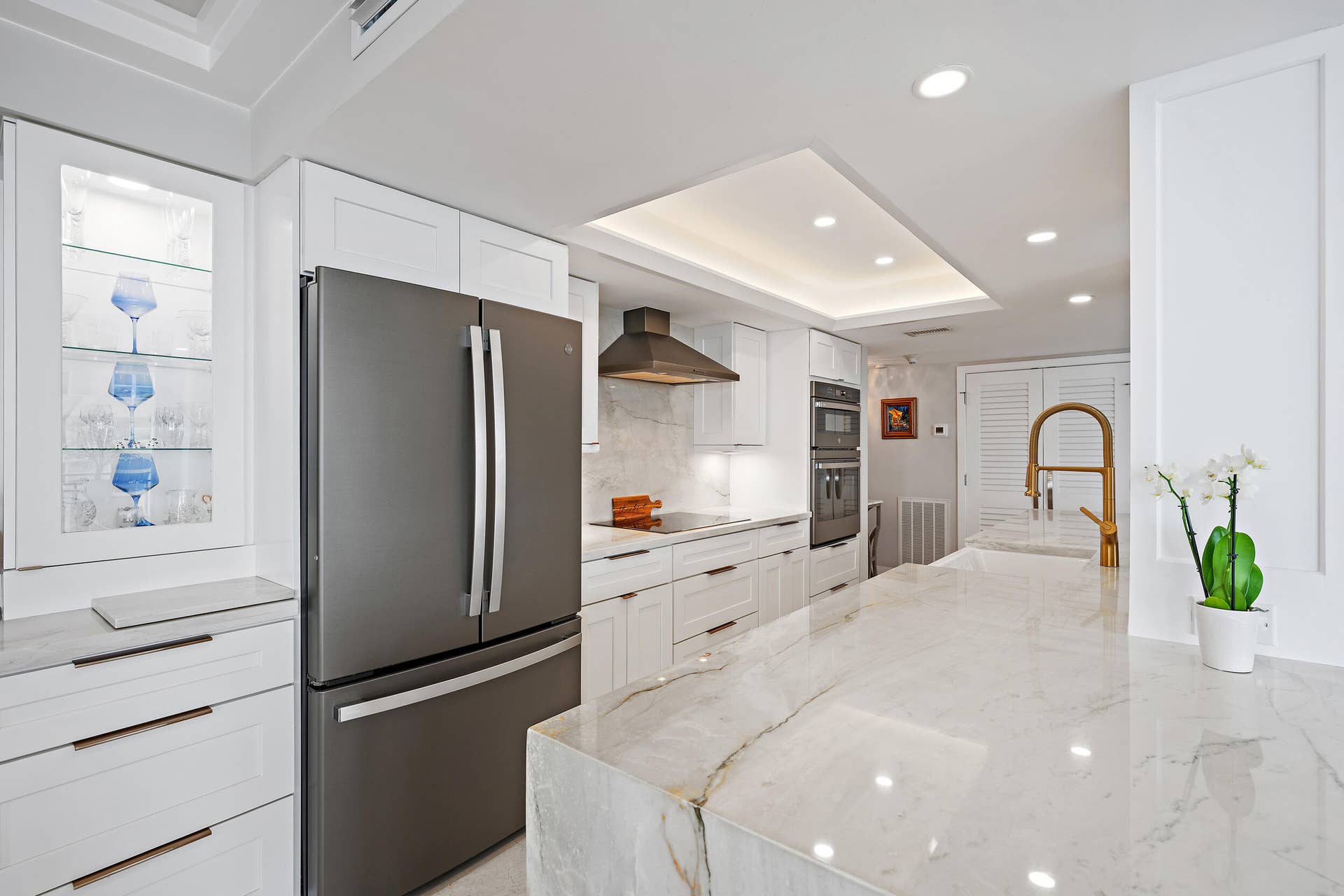 5460 N Ocean Drive, #12-C, Singer Island, FL 33404 Kitchen