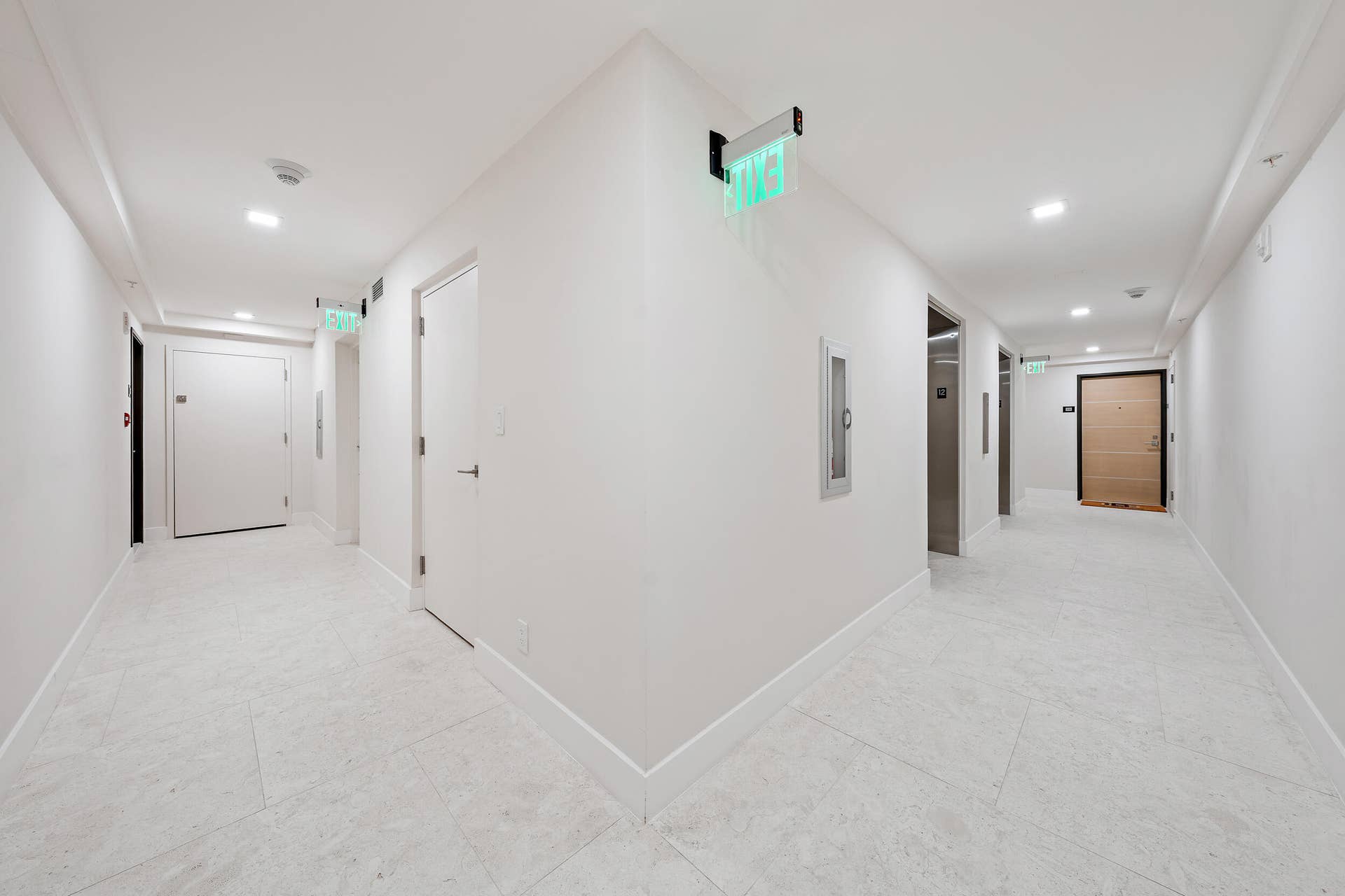 5460 N Ocean Drive, #12-C, Singer Island, FL 33404 Seagrape Hallways