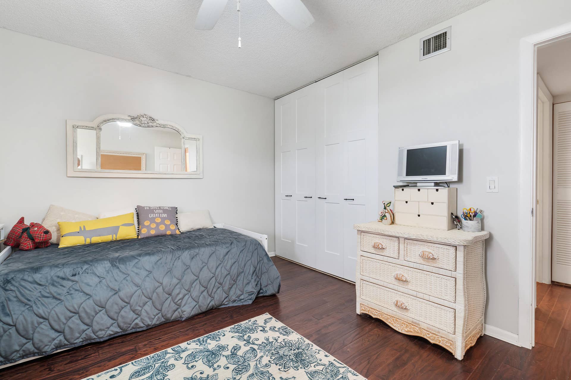 6037 BALBOA Circle, #403, Boca Raton, Boca Raton, FL 33433 6037BalboaCirSuite40321-2