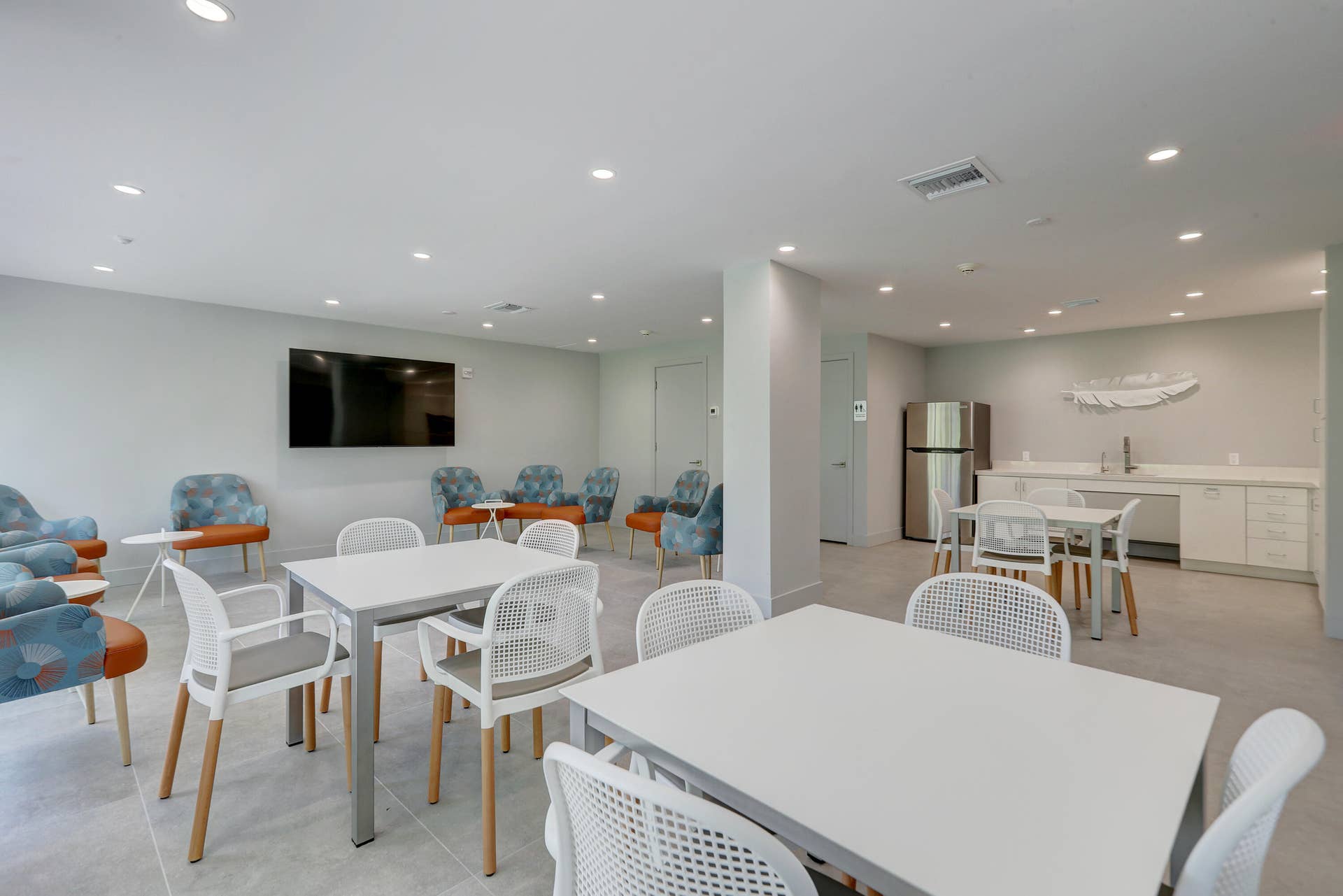 1170 N FEDERAL Highway, #512, Fort Lauderdale, FL 33304 40__g6i9793_4_5_6_7