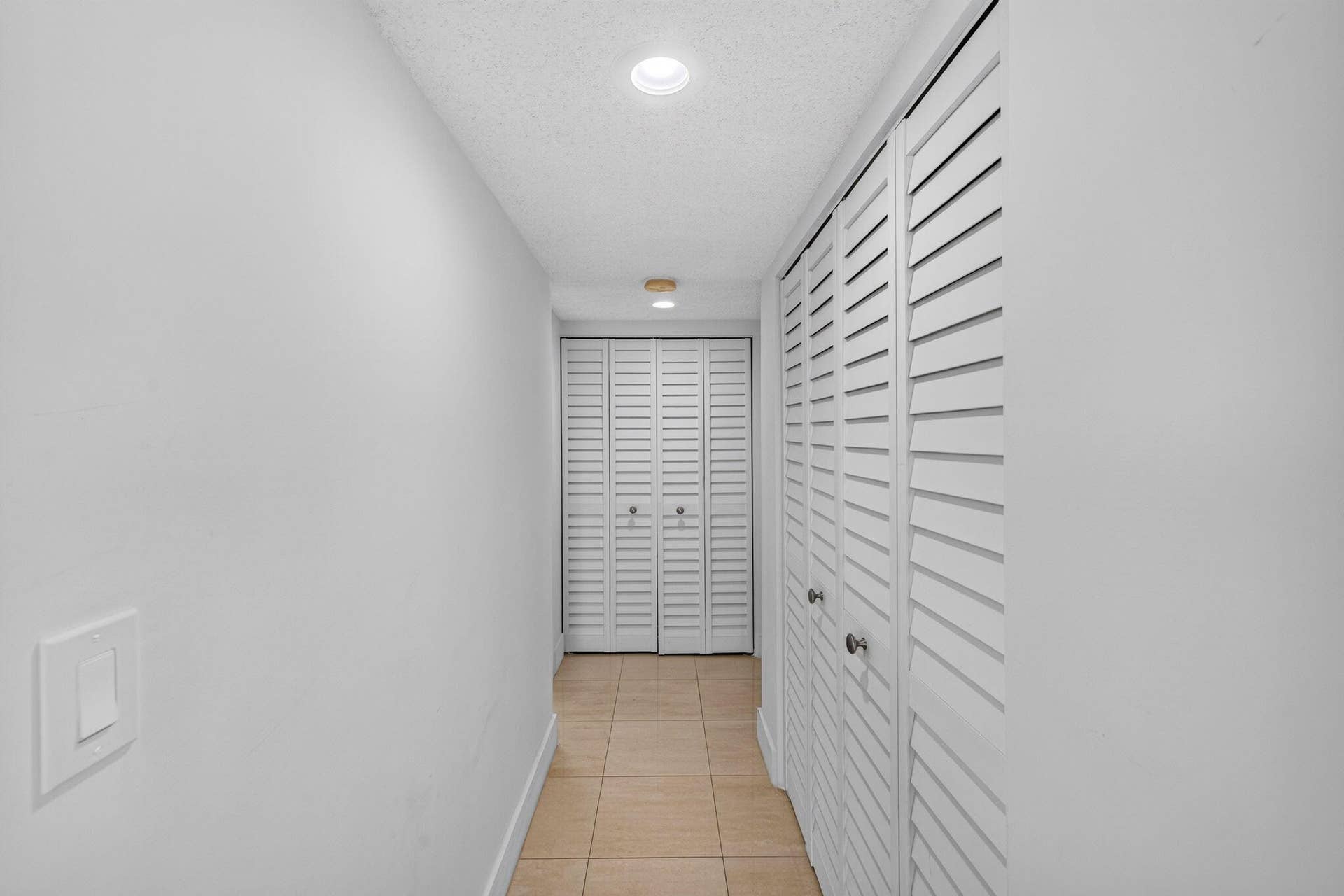 1170 N FEDERAL Highway, #512, Fort Lauderdale, FL 33304 27-web-or-mls-699A5424