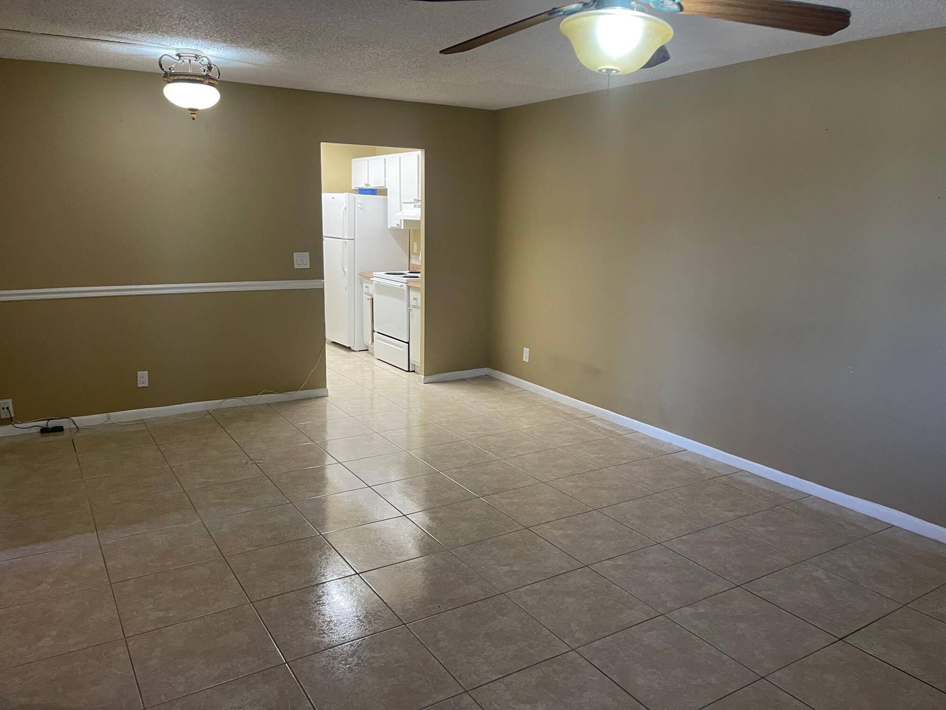 10128 TWIN LAKES Drive, #11-H, Coral Springs, FL 33071 IMG_5934