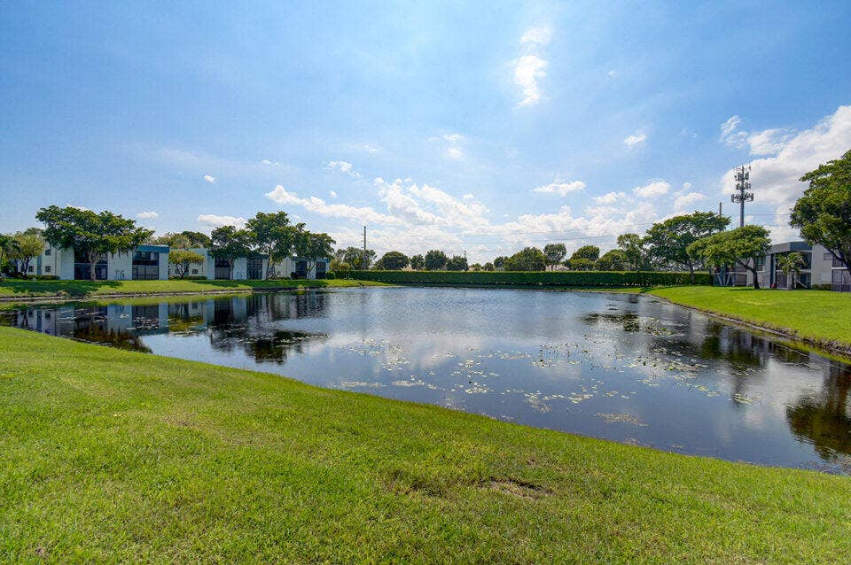 15054 Ashland Way, #81, Delray Beach, FL 33484 Lake view