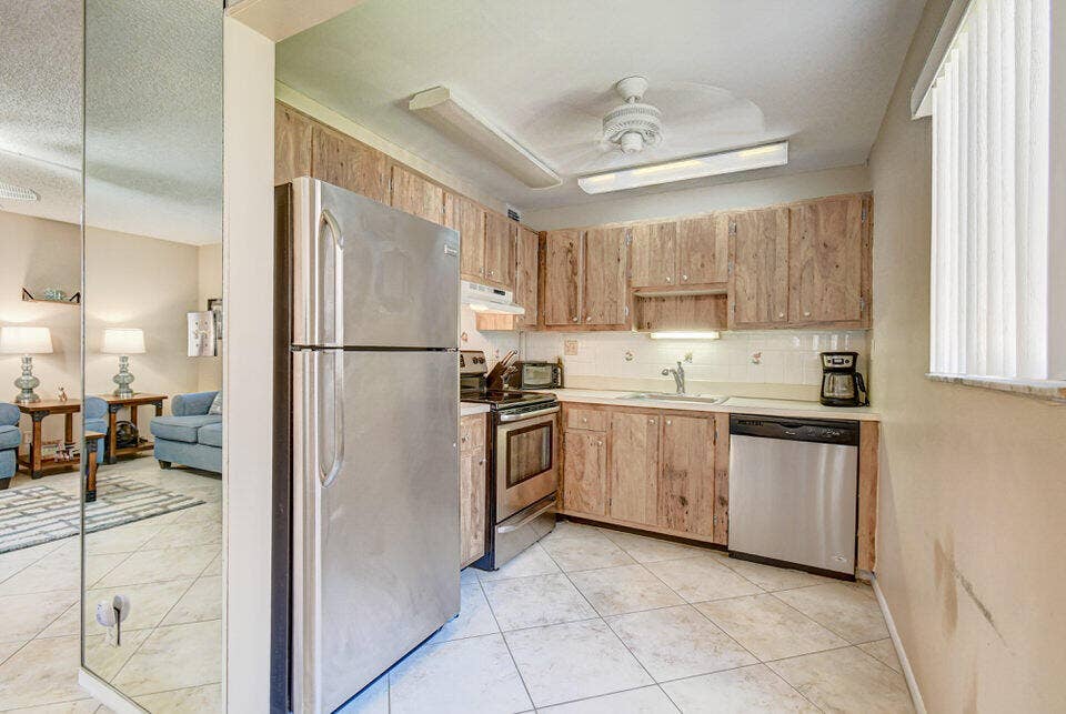 15054 Ashland Way, #81, Delray Beach, FL 33484 Kitchen - alternate